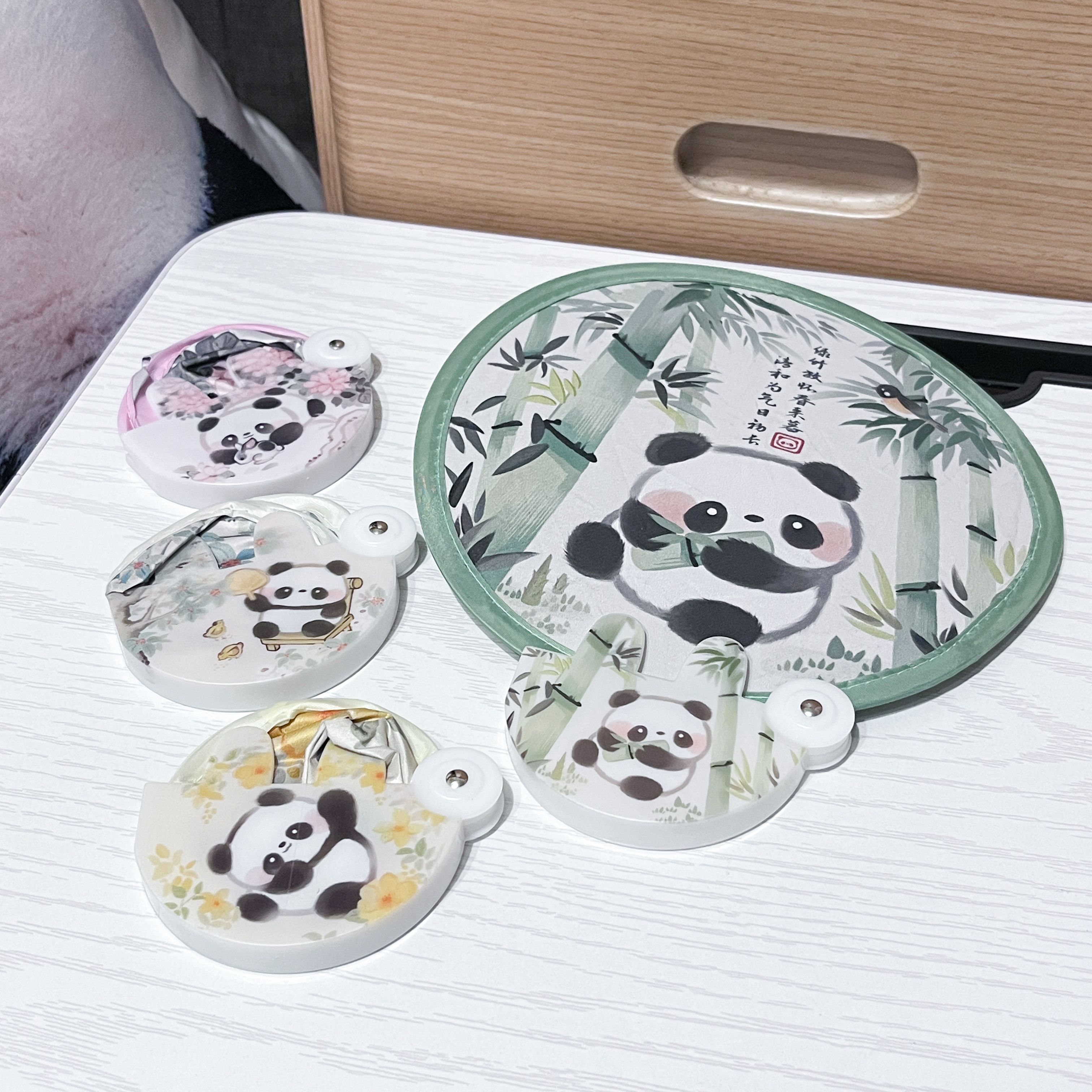 卡通熊貓摺疊扇