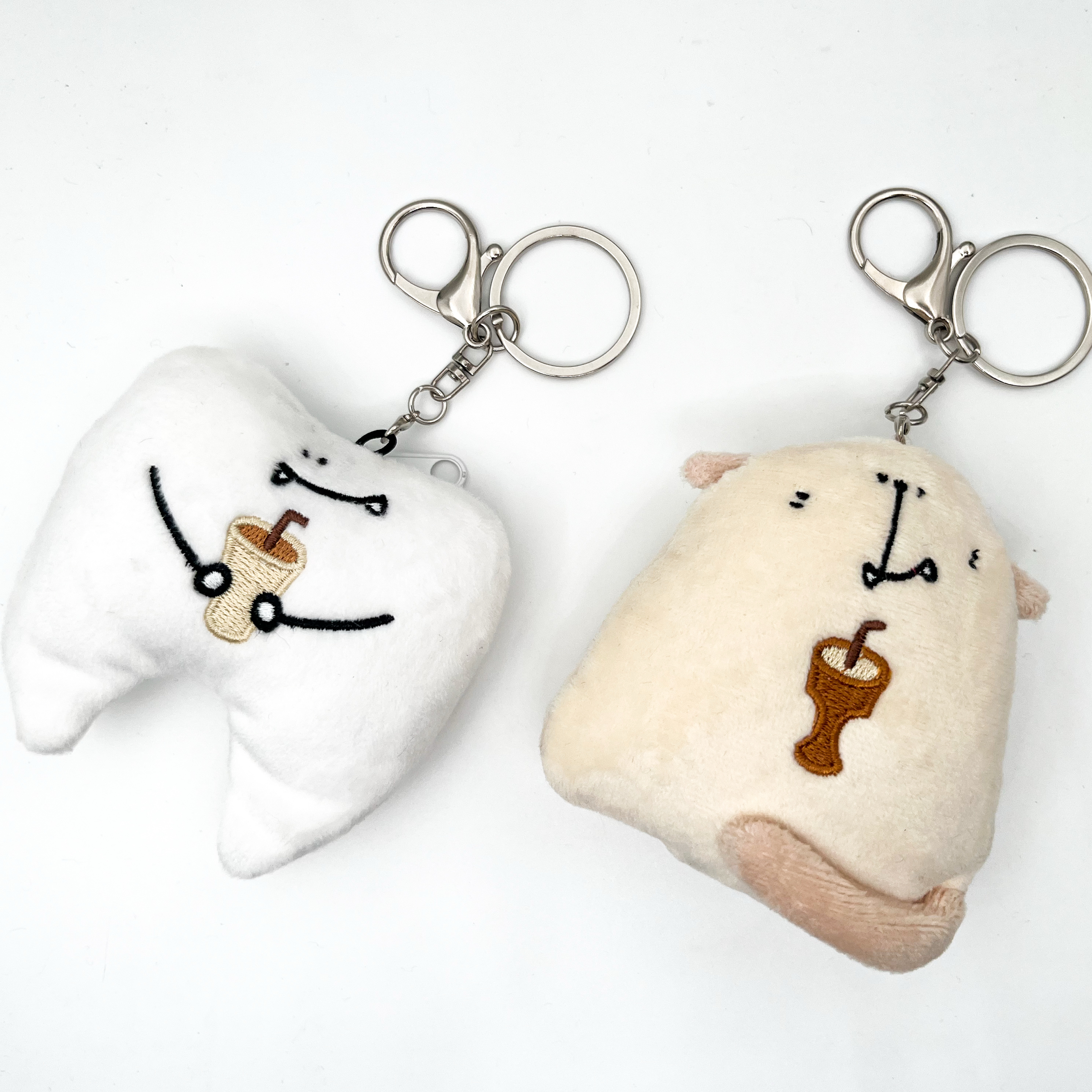 假裝是吊飾的杯套們（預購品預估4/27依序出貨）