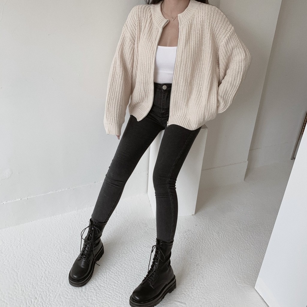 🌸【全新轉售】chuclothes家 🌸炭灰色牛仔直腿褲✨