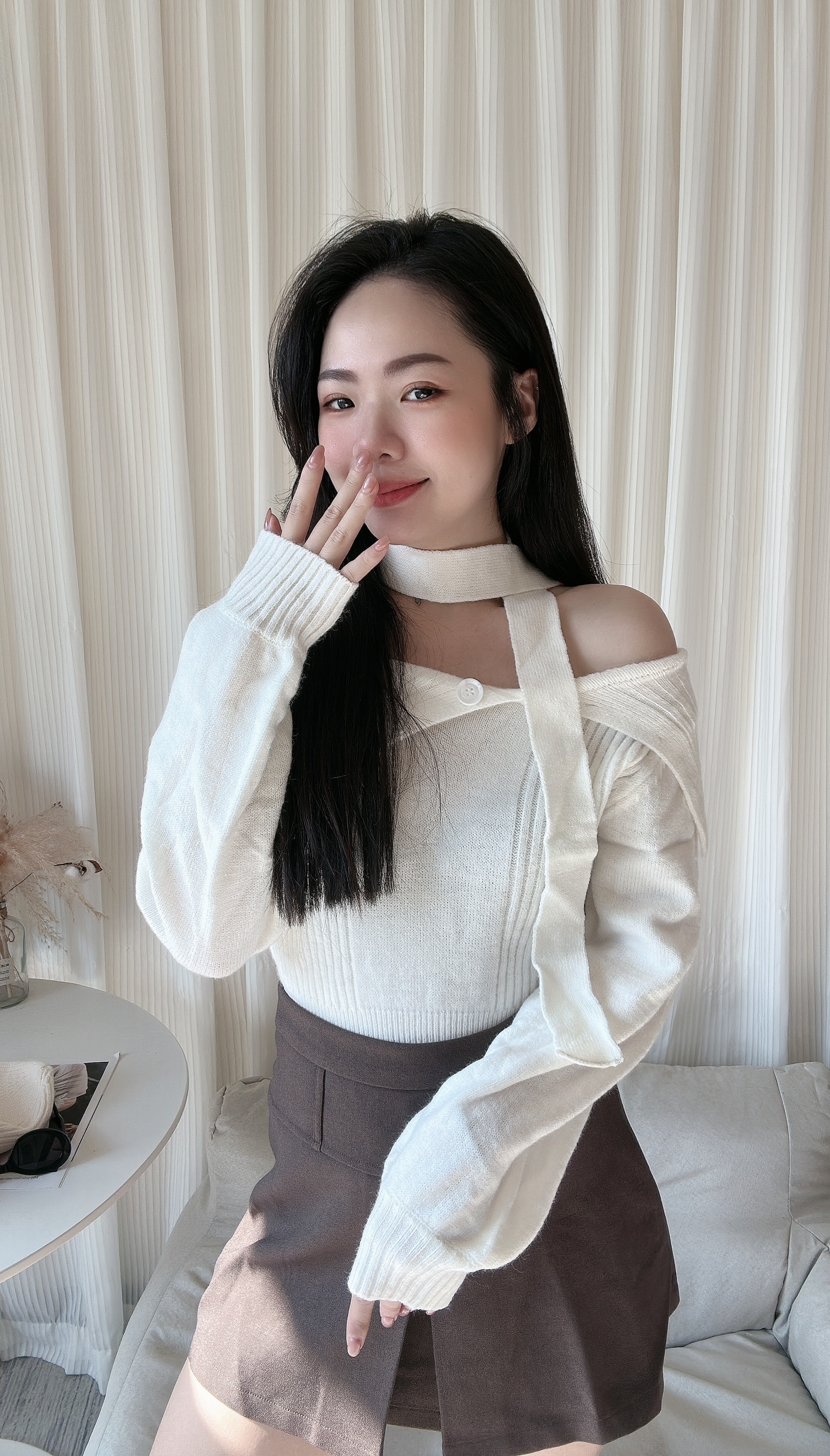 一字翻領設計感針織上衣