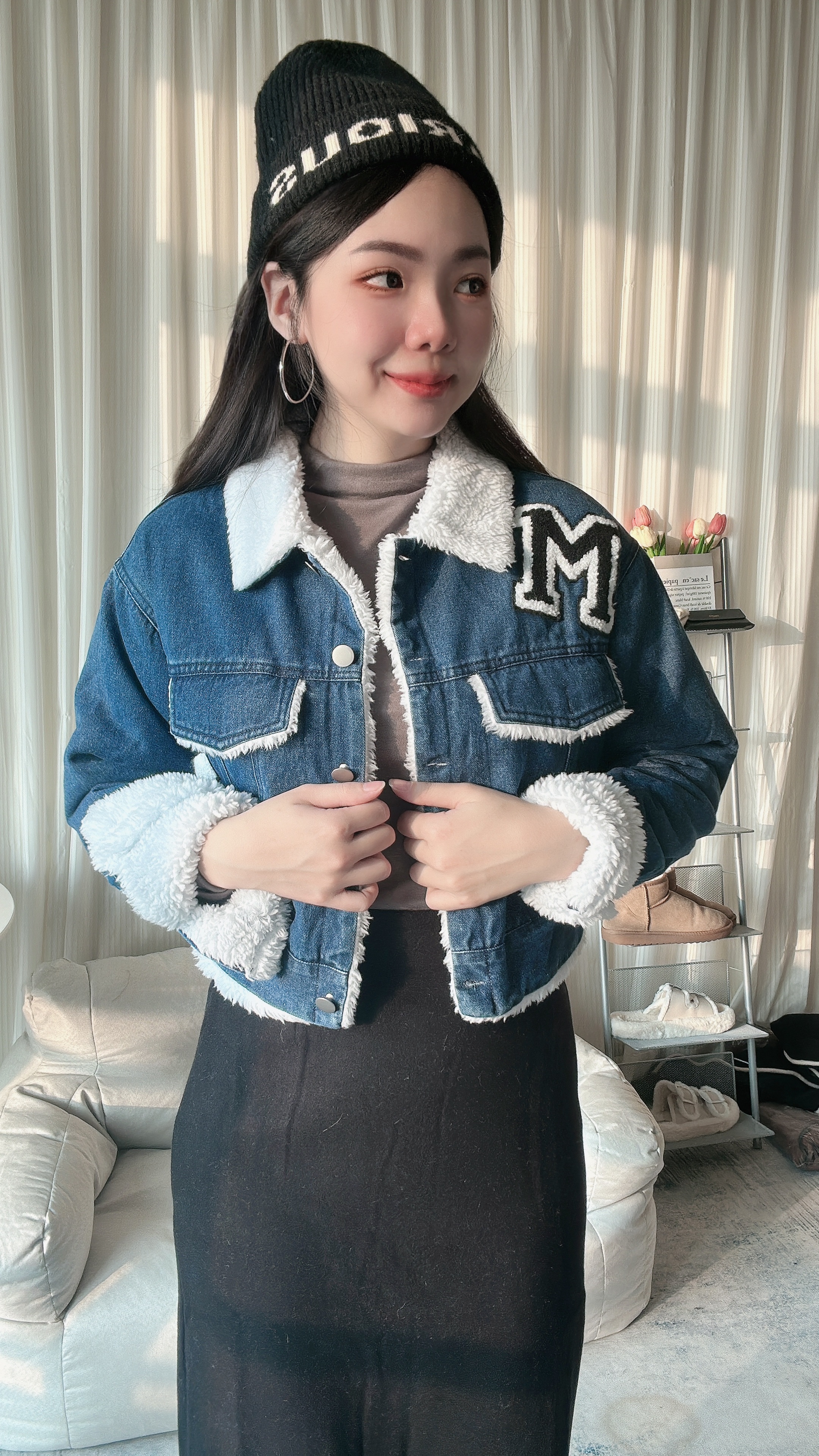 韓版羊羔毛微笑刺繡牛仔外套