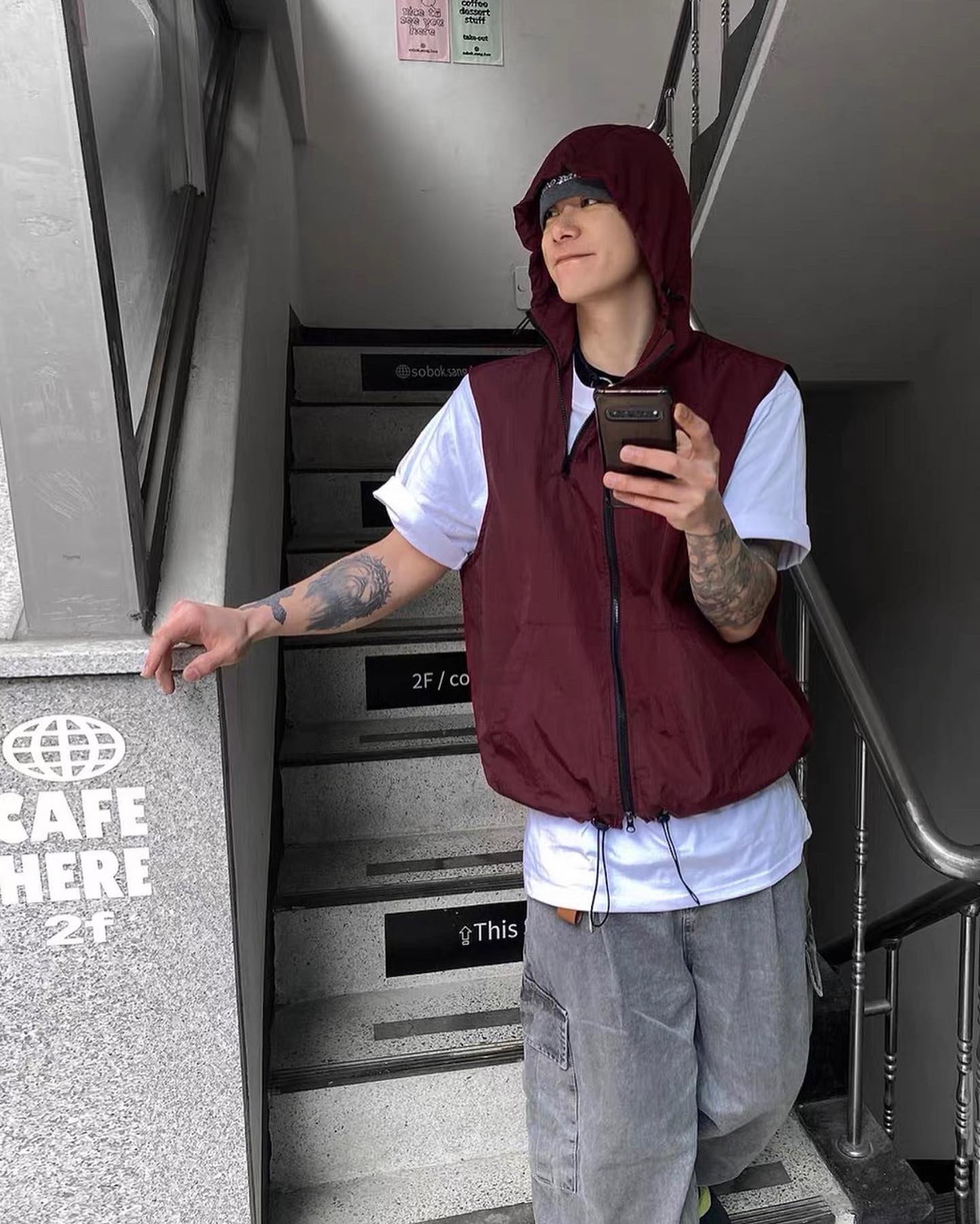 戶外機能斜拉鍊連帽背心