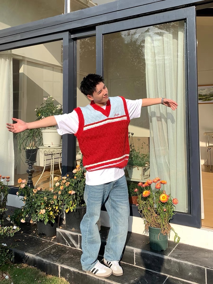 美式撞色V領針織背心🧶