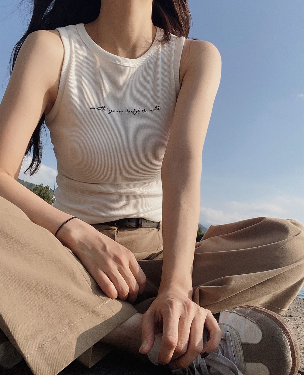 正韓製字母印花背心 sleeveless 3色 （ 自製設計款 ） 無袖 上衣 不暴露