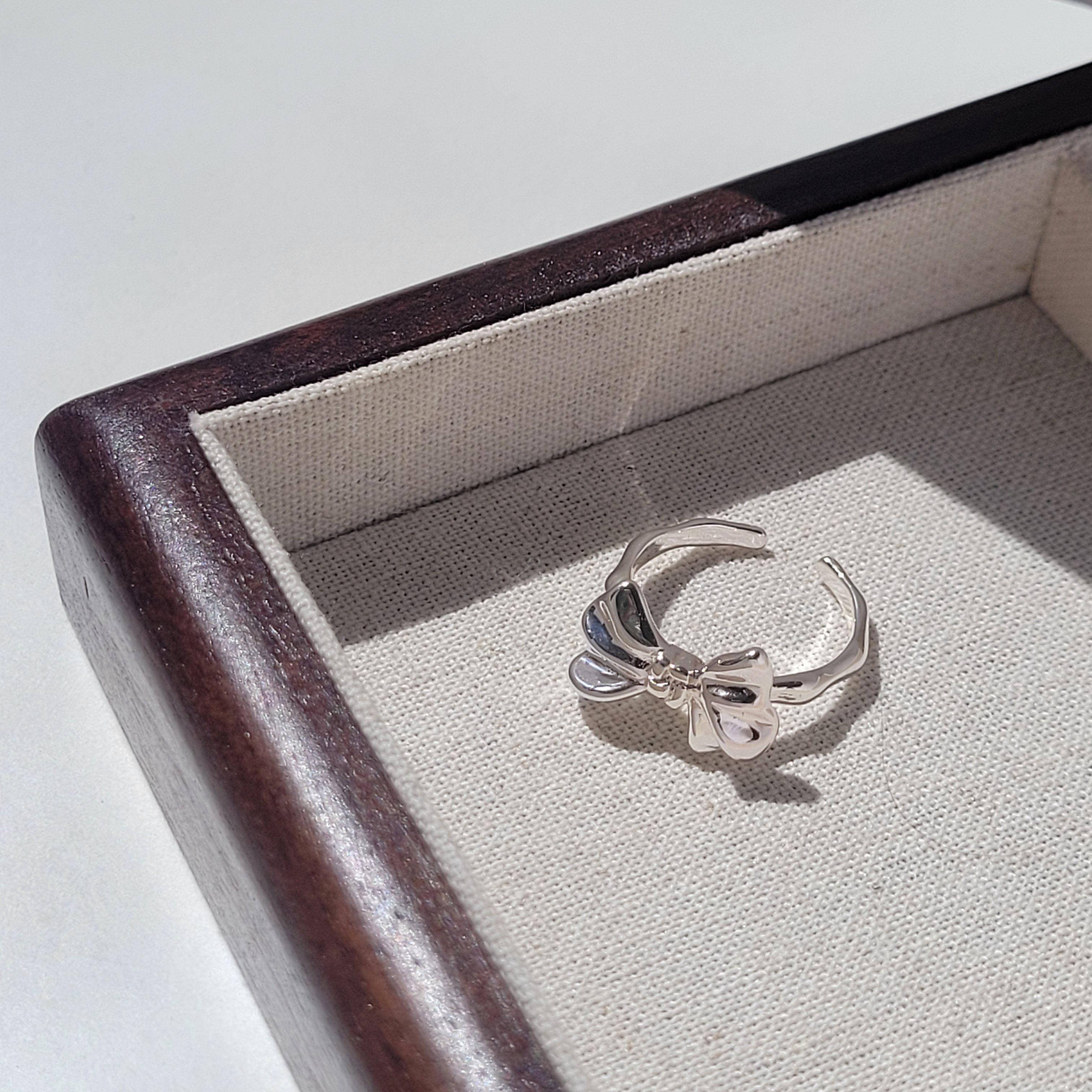 經典蝴蝶結戒指💍