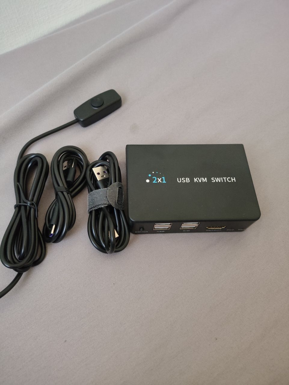 KVM切換器