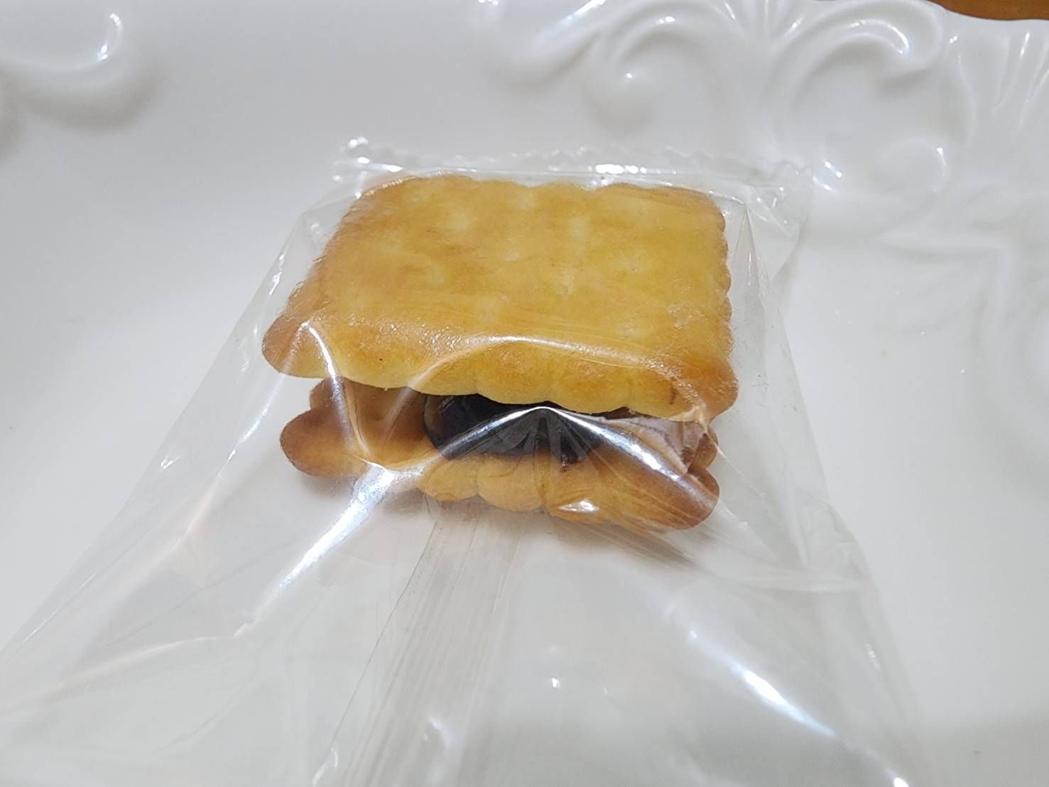 棗核夾心餅