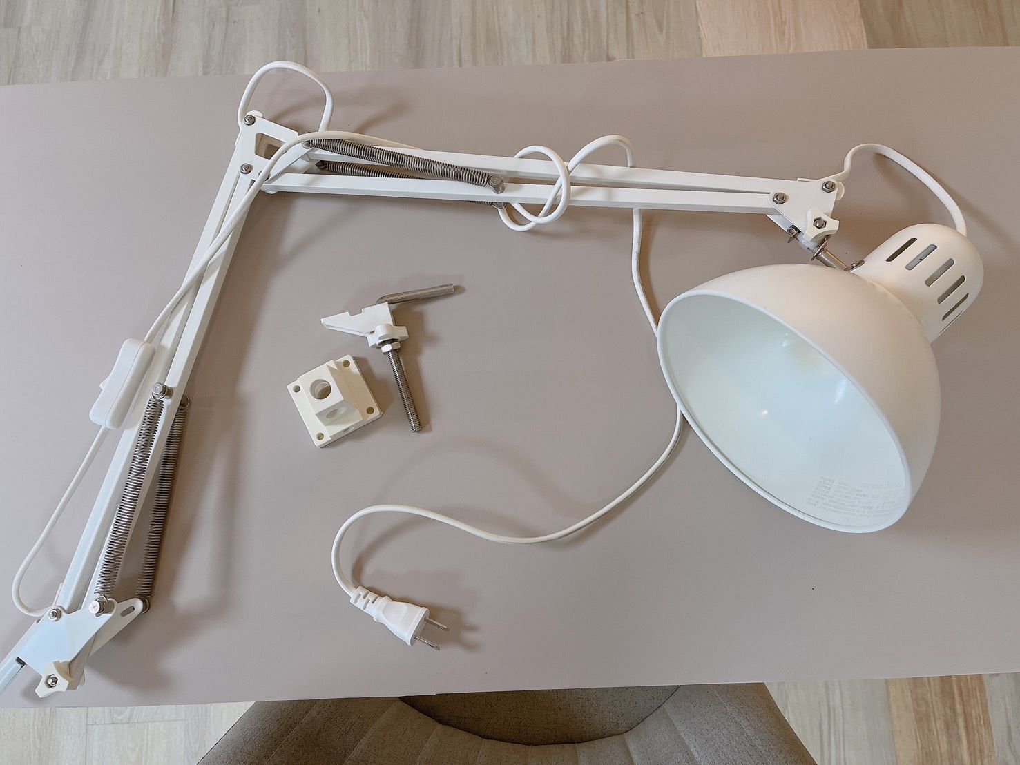 二手 IKEA 夾燈 檯燈 桌燈 工作燈