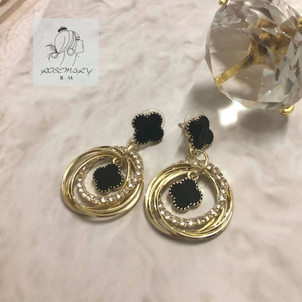 ♛ROSEMAYR♛[LX-0034] 韓版 時尚女王 四葉幸運草吊墜鑽邊圈圈耳環