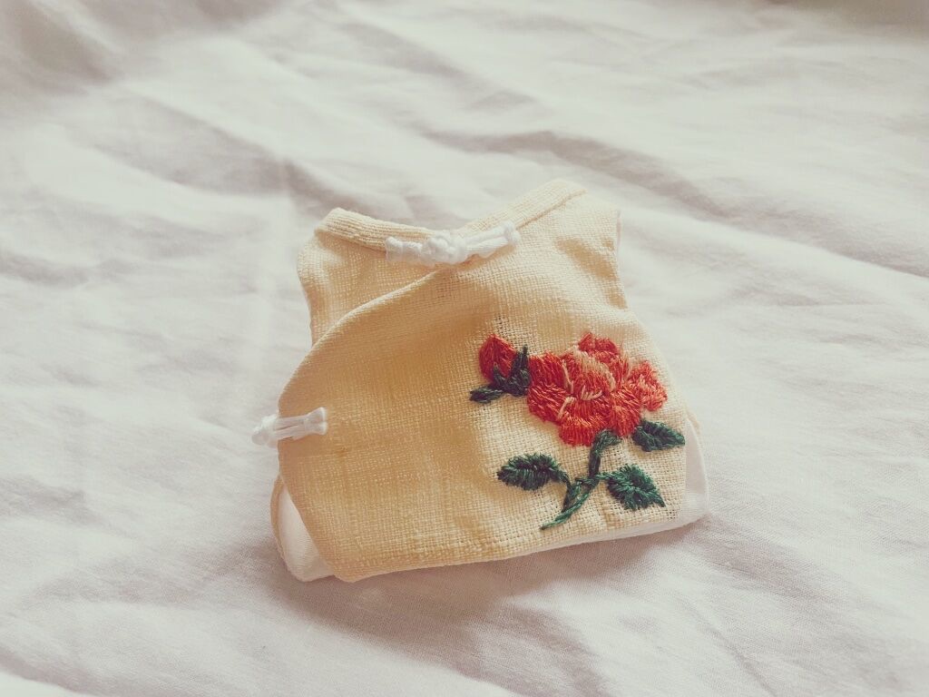 10cm刺繡旗袍