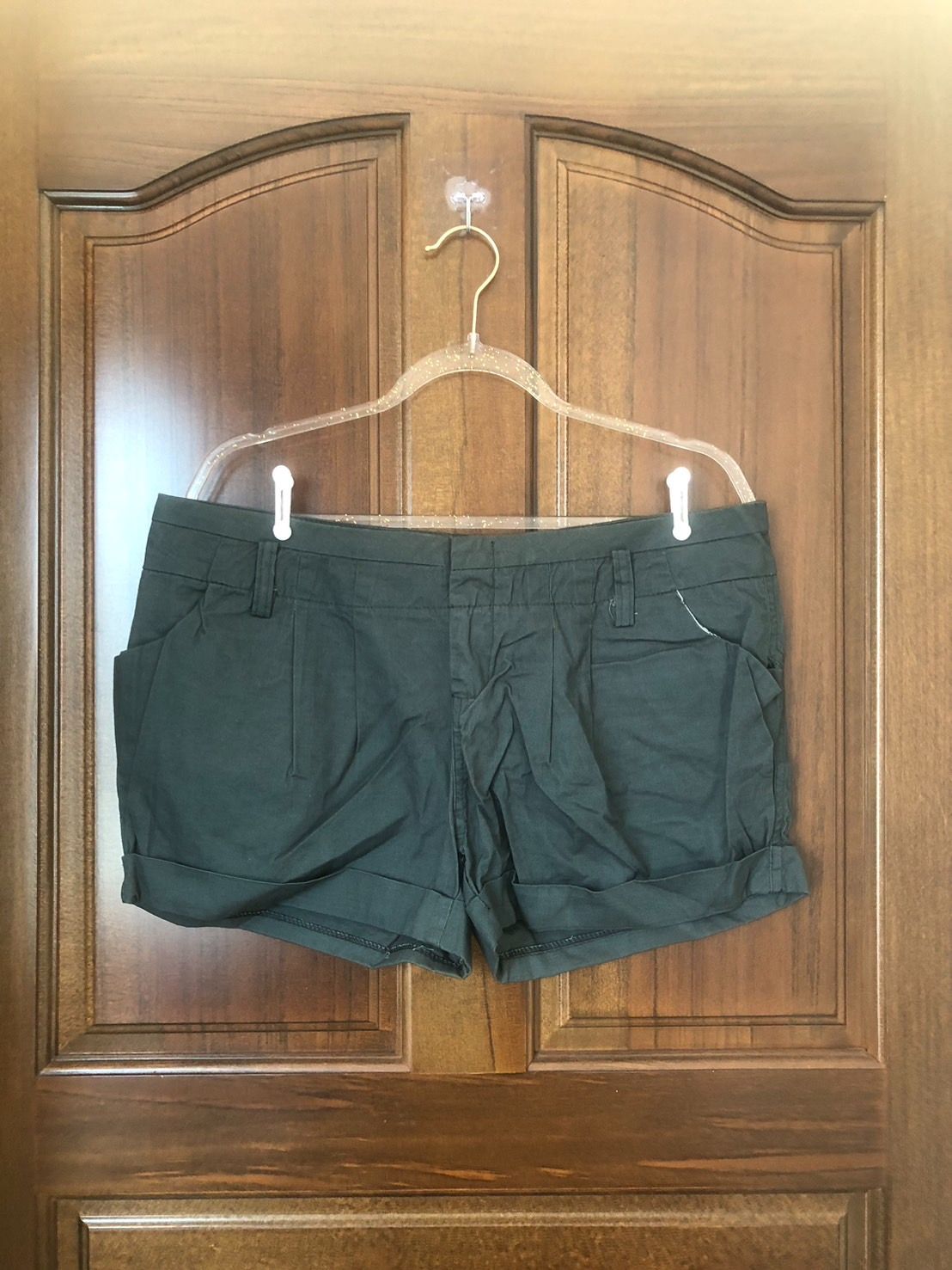 ♛ROSEMAYR♛廠商寄賣-A06-004墨綠休閒短褲