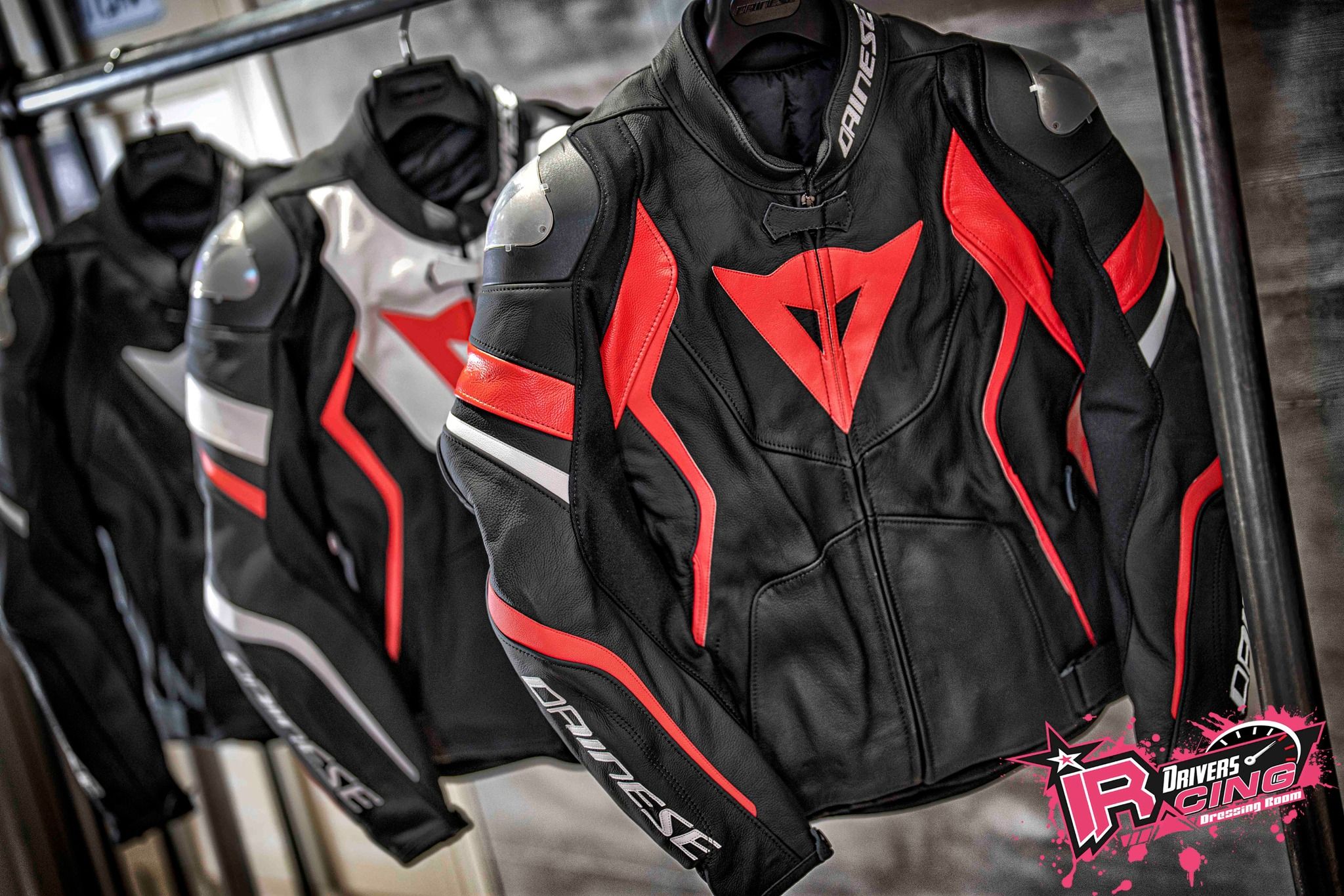 ♚賽車手的試衣間♚Dainese® Avro 4 皮衣 防摔衣 夾克 外套 上半身皮衣