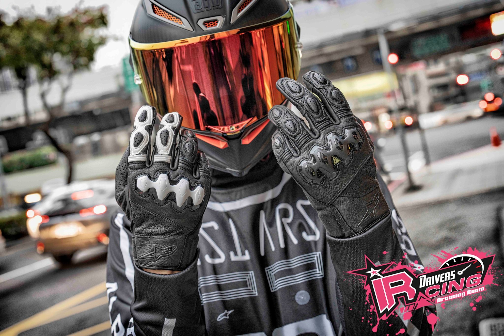 ㊝ 新春限時優惠 ㊝ ♚賽車手的試衣間♚ Alpinestars® Celer V3 手套 短手套 防摔 可觸控 山羊皮