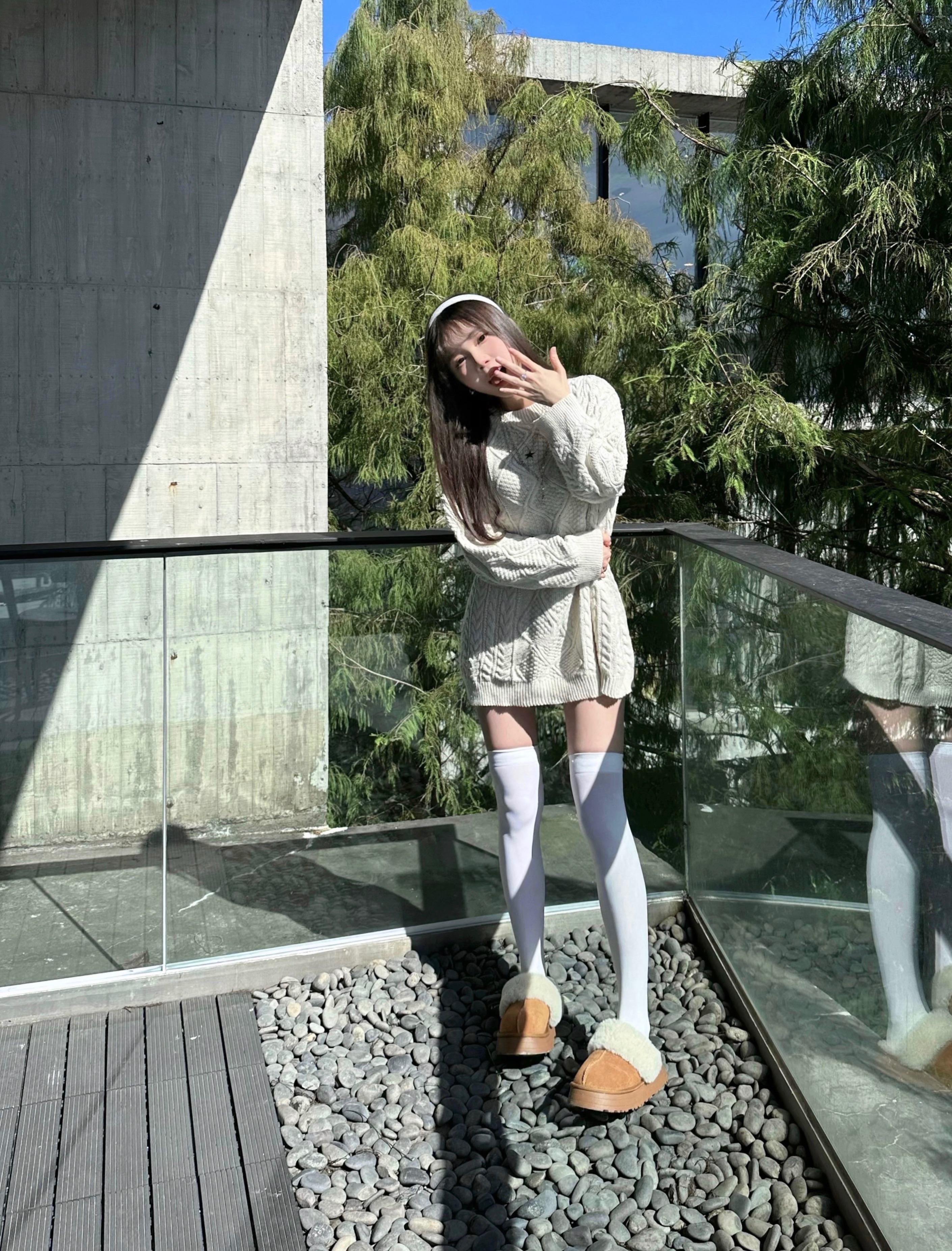 麻花針織毛衣（蓋過屁股）