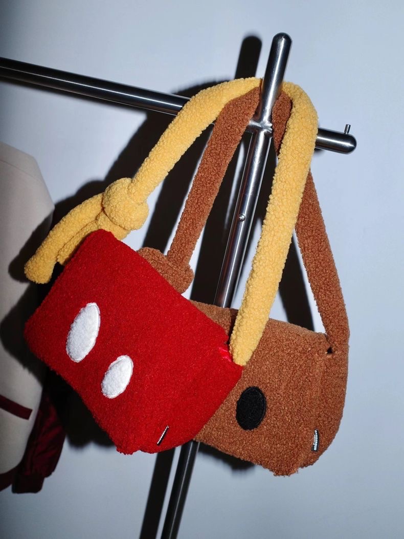 好運嚴選｜羊羔毛搞怪造型薯條包