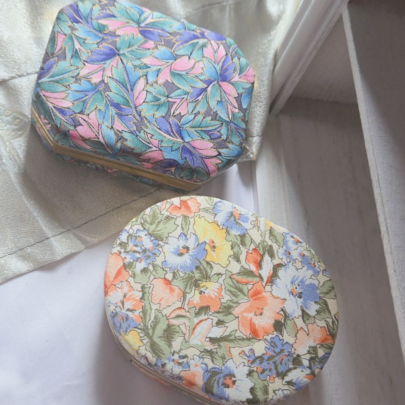 Vintage 緹花珠寶盒