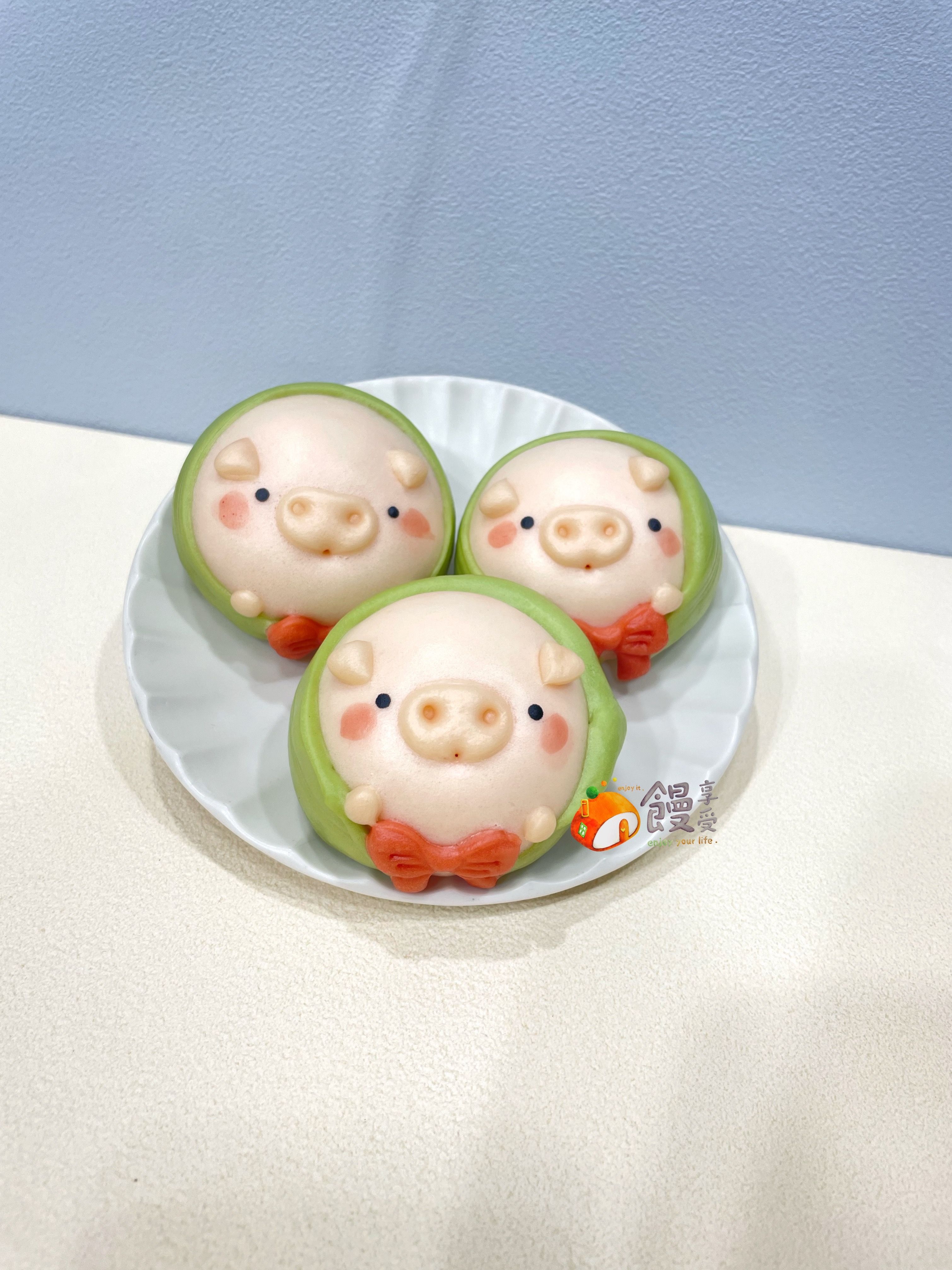 「豬豬粽葉」鮮奶饅頭 ，一組6入