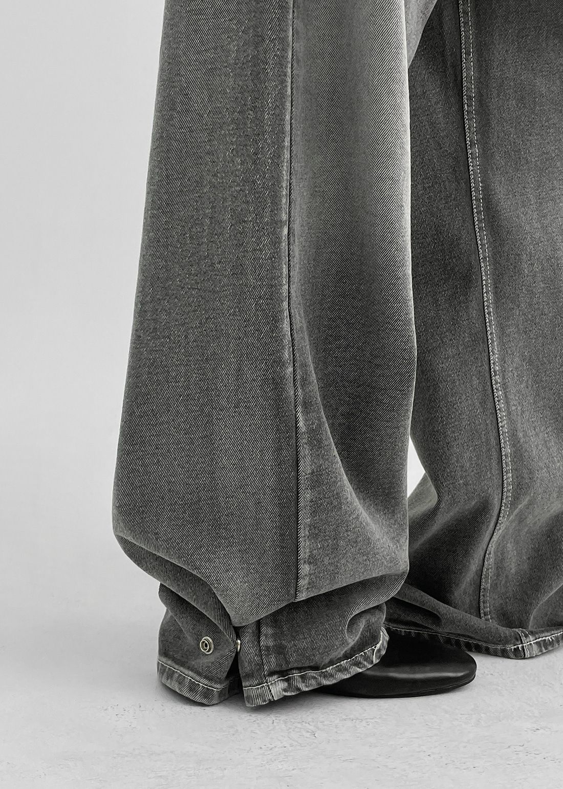 正韓製褲腳細節寬鬆牛仔褲 pants 長褲 寬管 寬褲 高腰