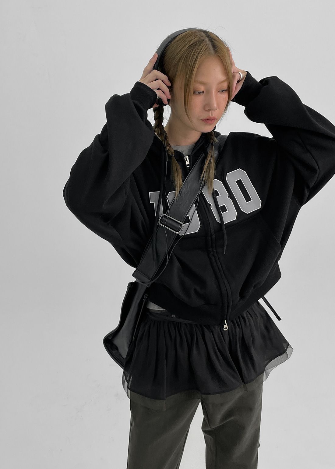 正韓製1980刺繡連帽外套 hood zip-up 6色 中短版 長袖 雙向拉鍊 換季