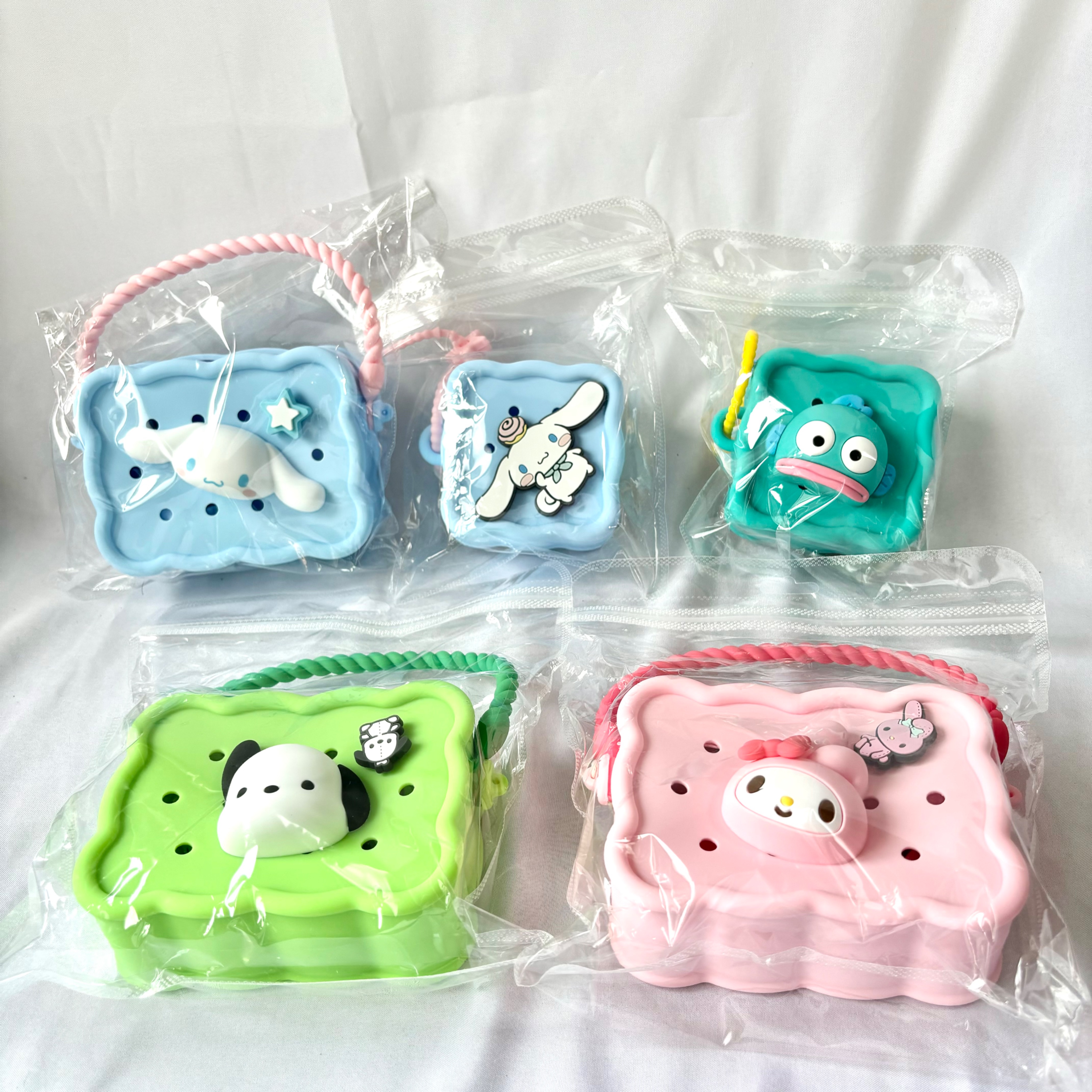 各種可愛正版方包們✨美樂蒂 醜魚 大耳狗