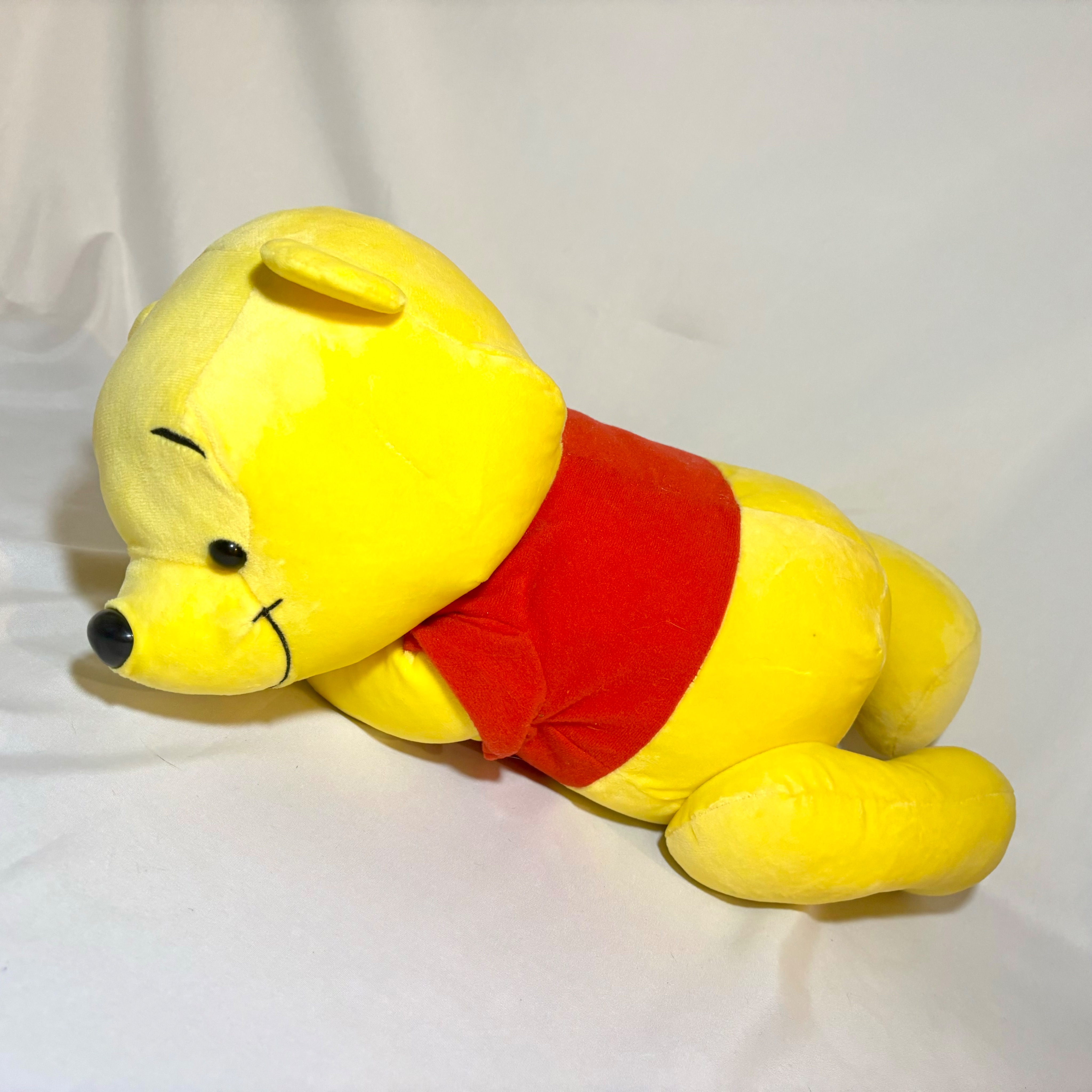 日版小熊維尼 娃娃 35公分 腳可以動哦