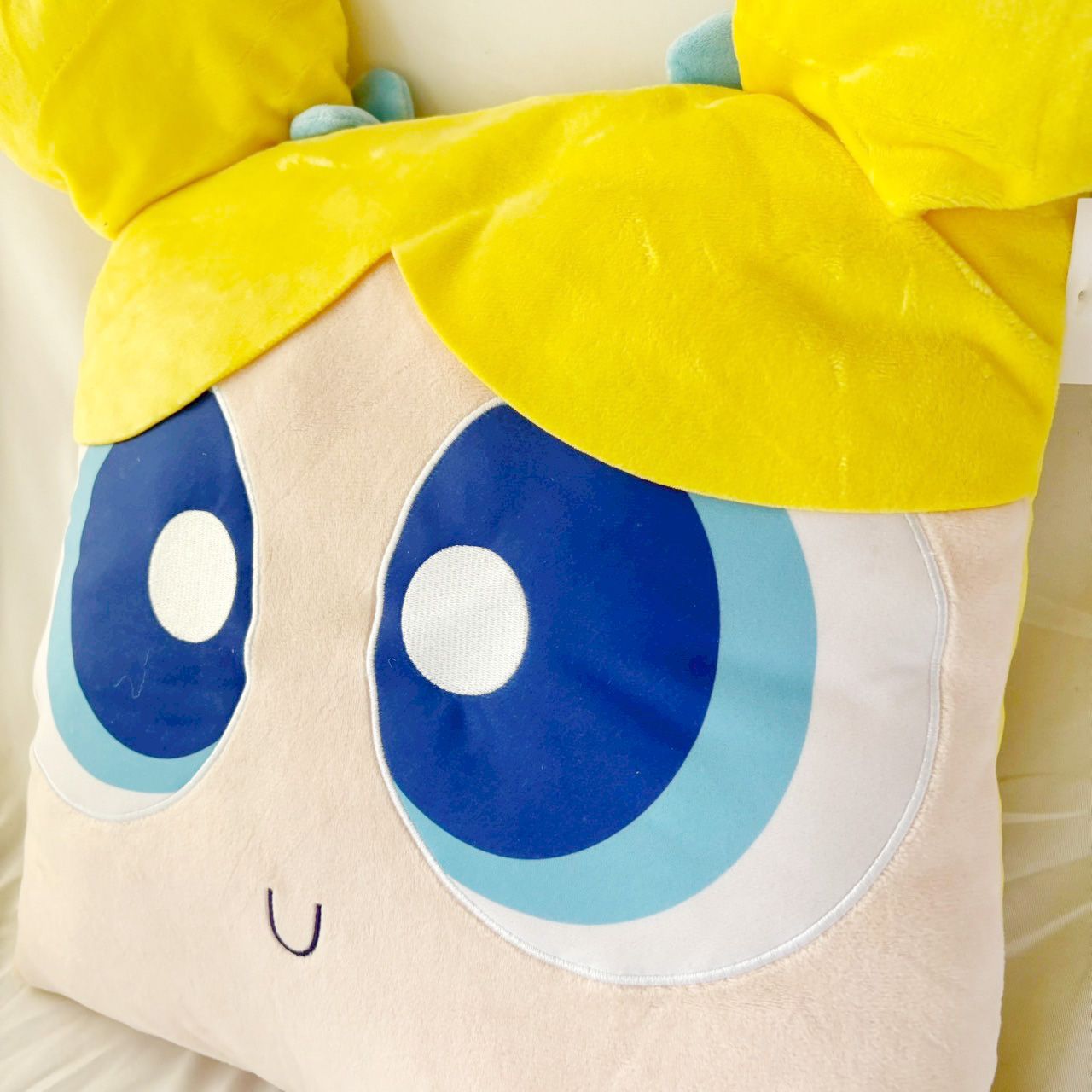 正版飛天小女警 方型抱枕 泡泡 約35公分 靠枕