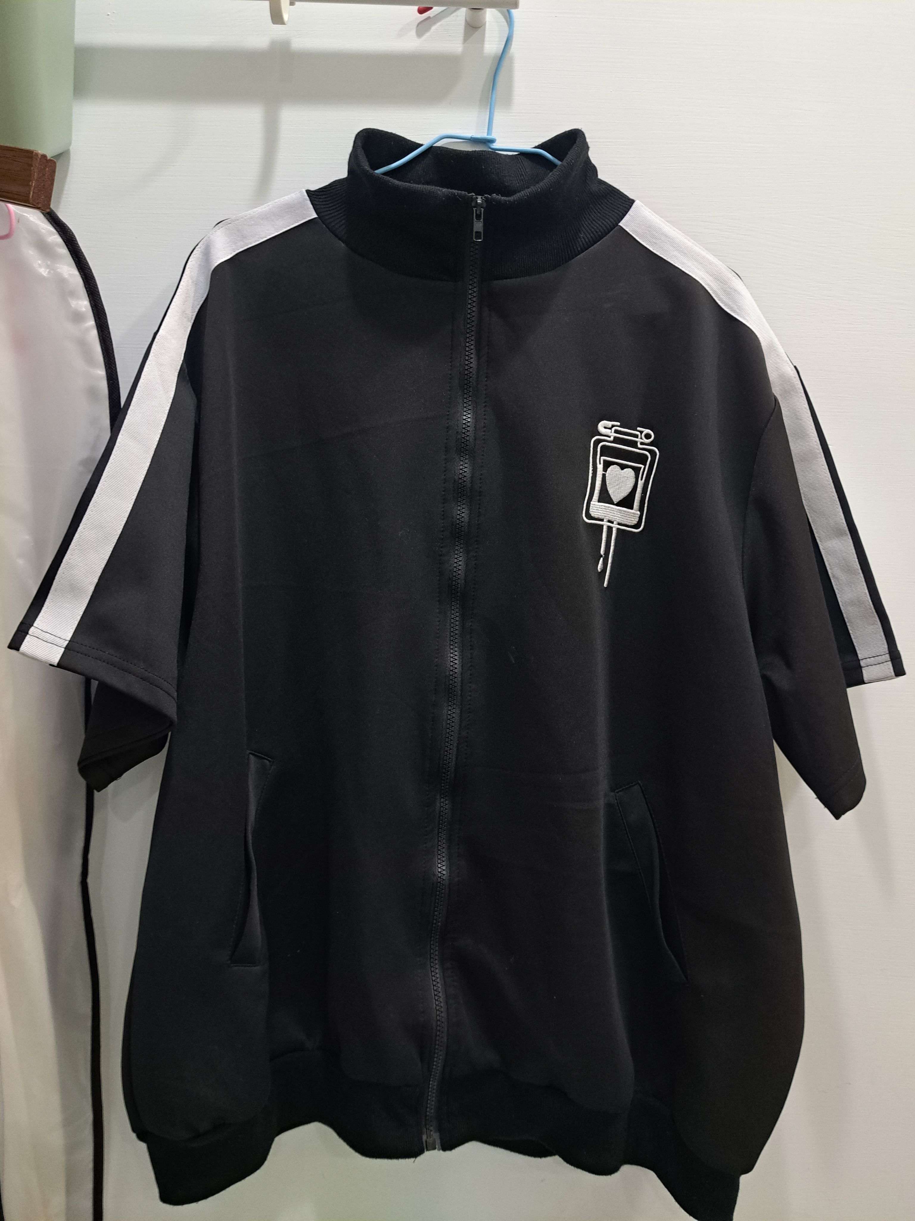 ＜二手有暇＞ACDC RAG[半袖]輸血袋運動外套