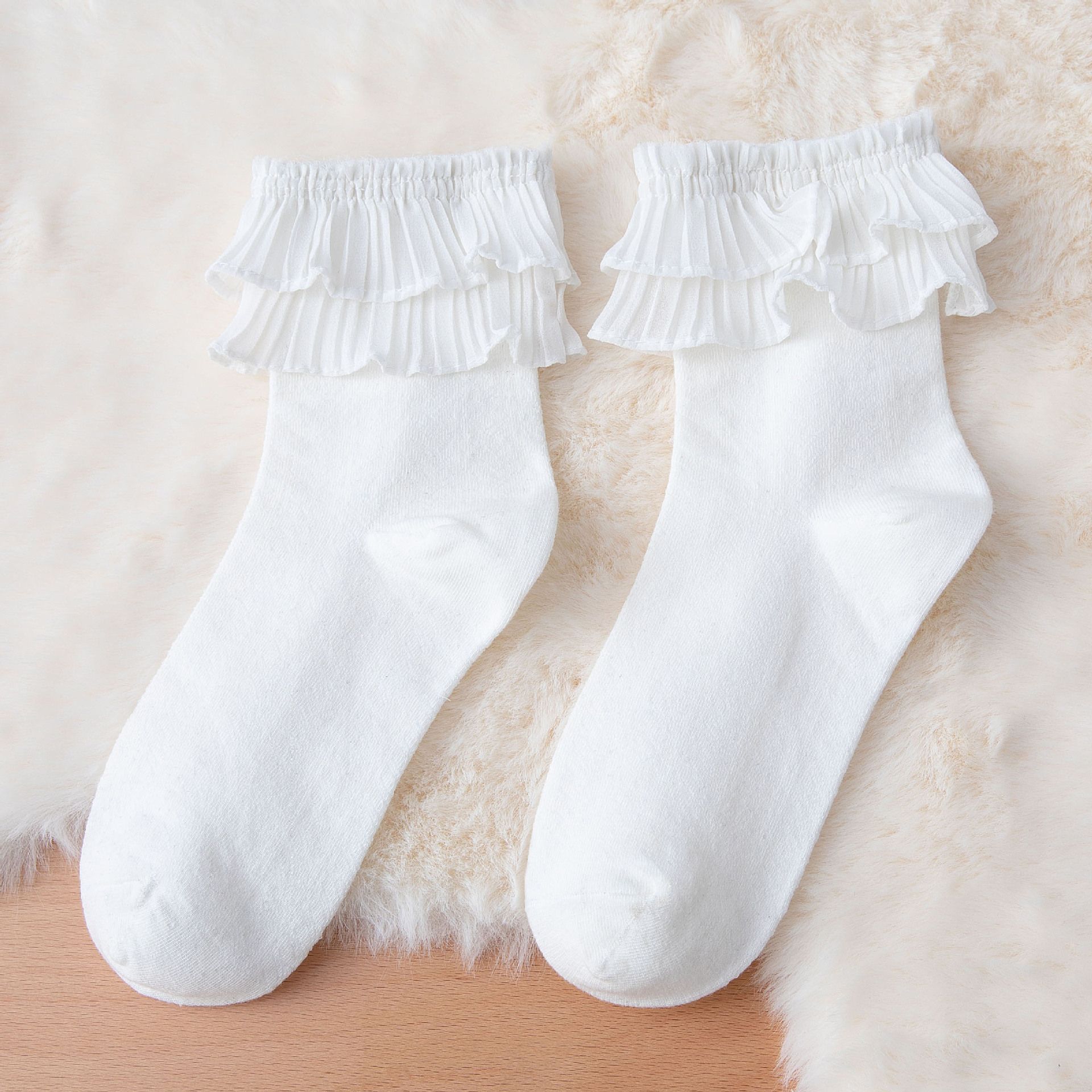 雙層蕾絲大花邊中筒襪