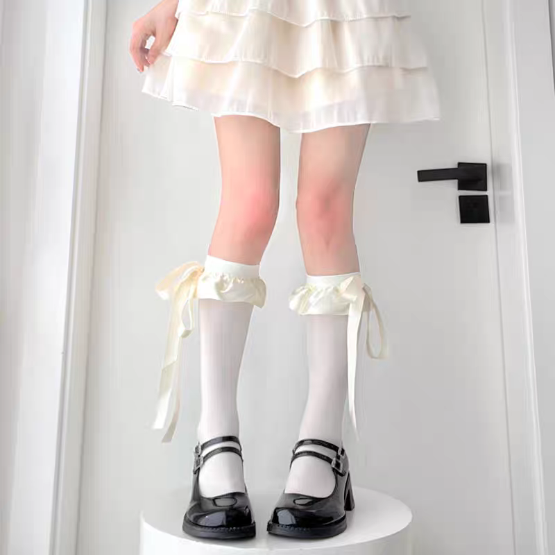 花邊綢帶膝下襪