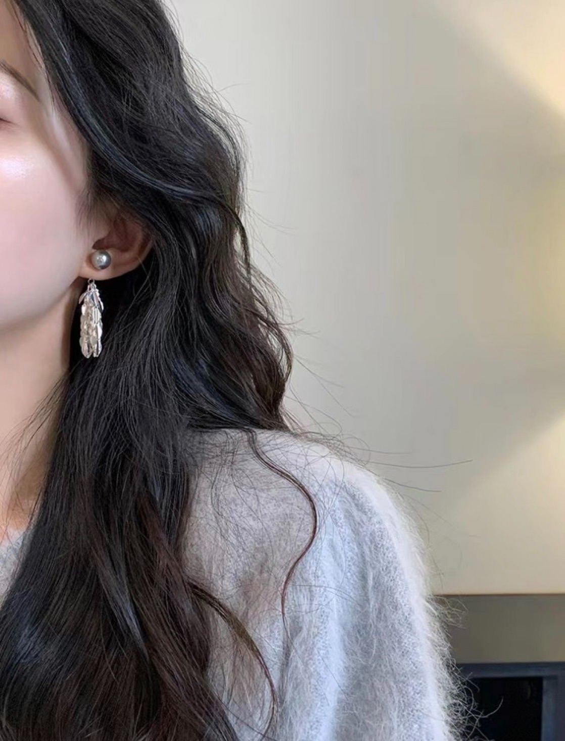 冰山美人｜冷灰珍珠流蘇耳環