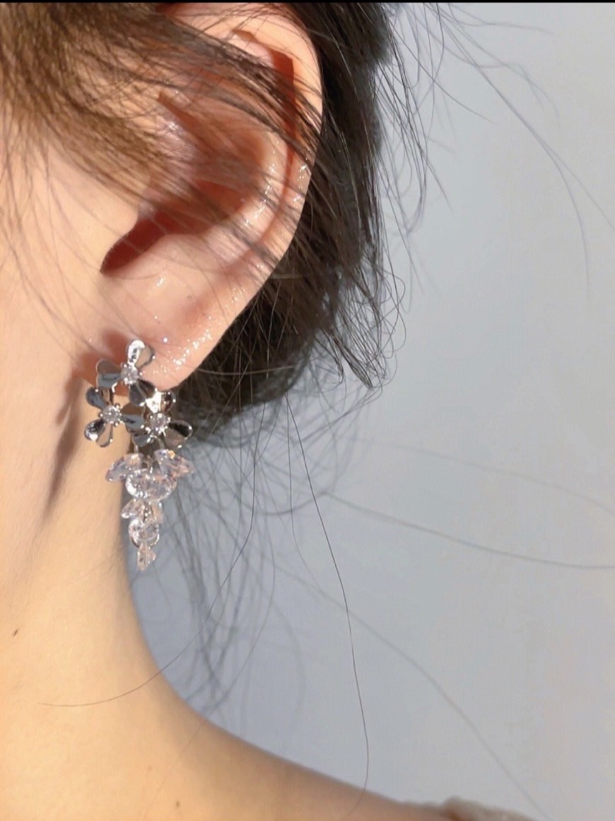 超仙破碎清冷葡萄串耳環