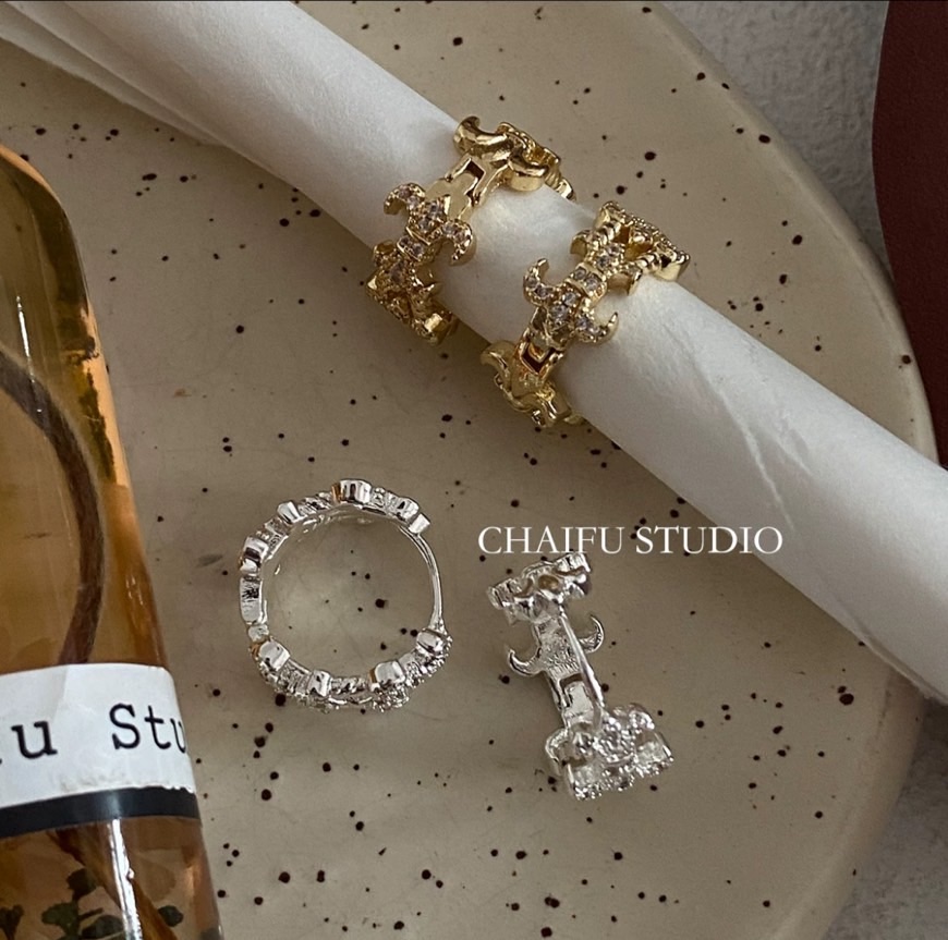 高純銀精緻冷淡耳環