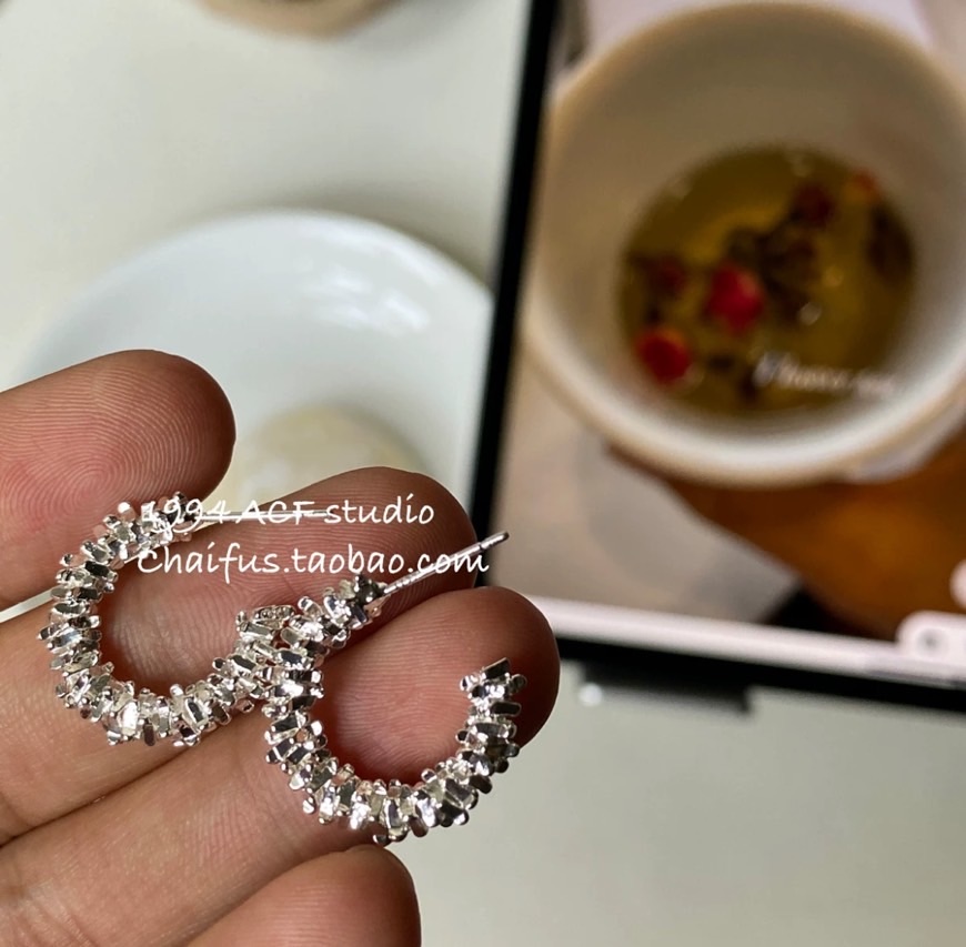 『圖片同款』輕奢碎銀C型耳環