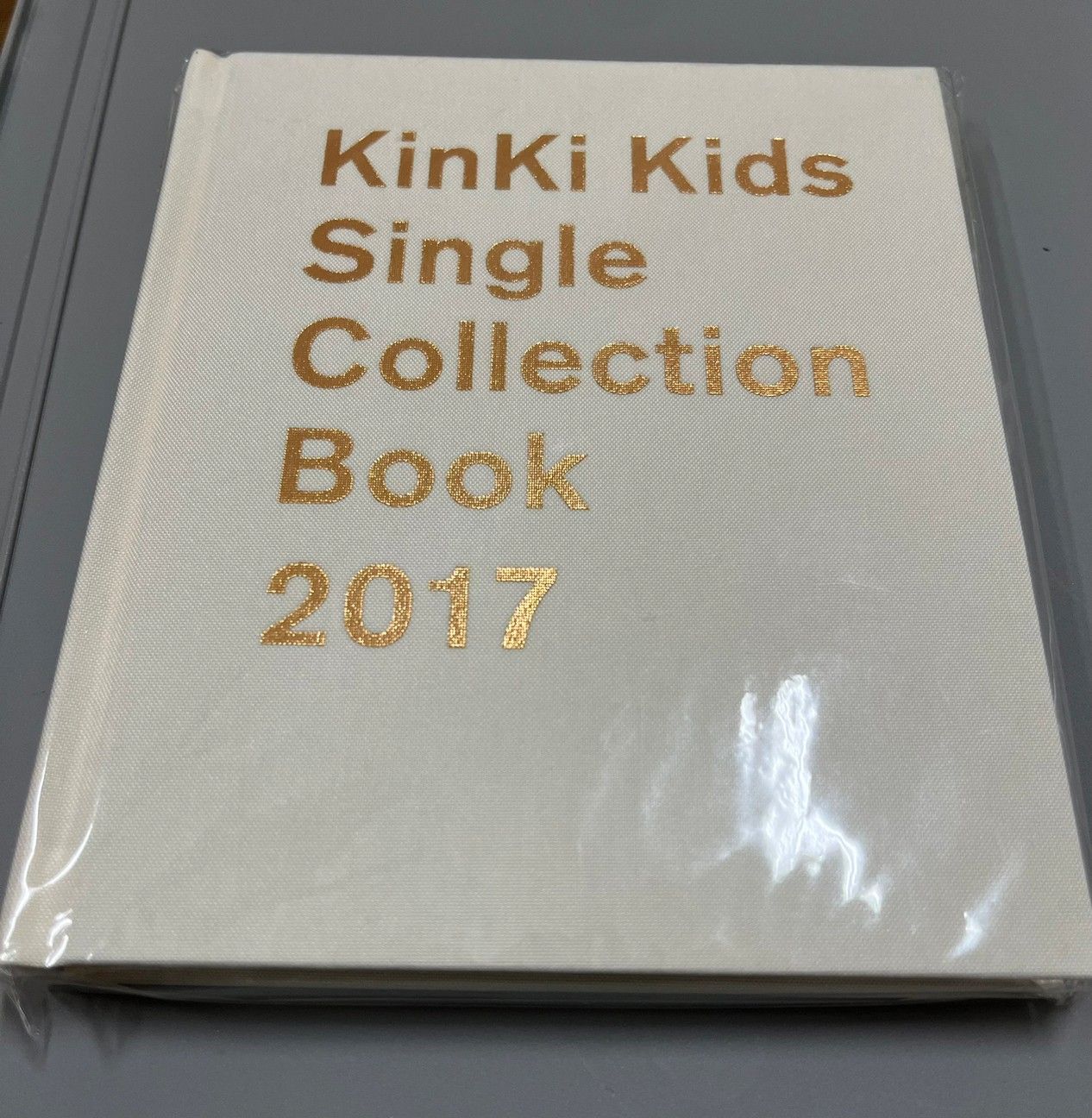 。KinKi Kids Single Collection Book 2017