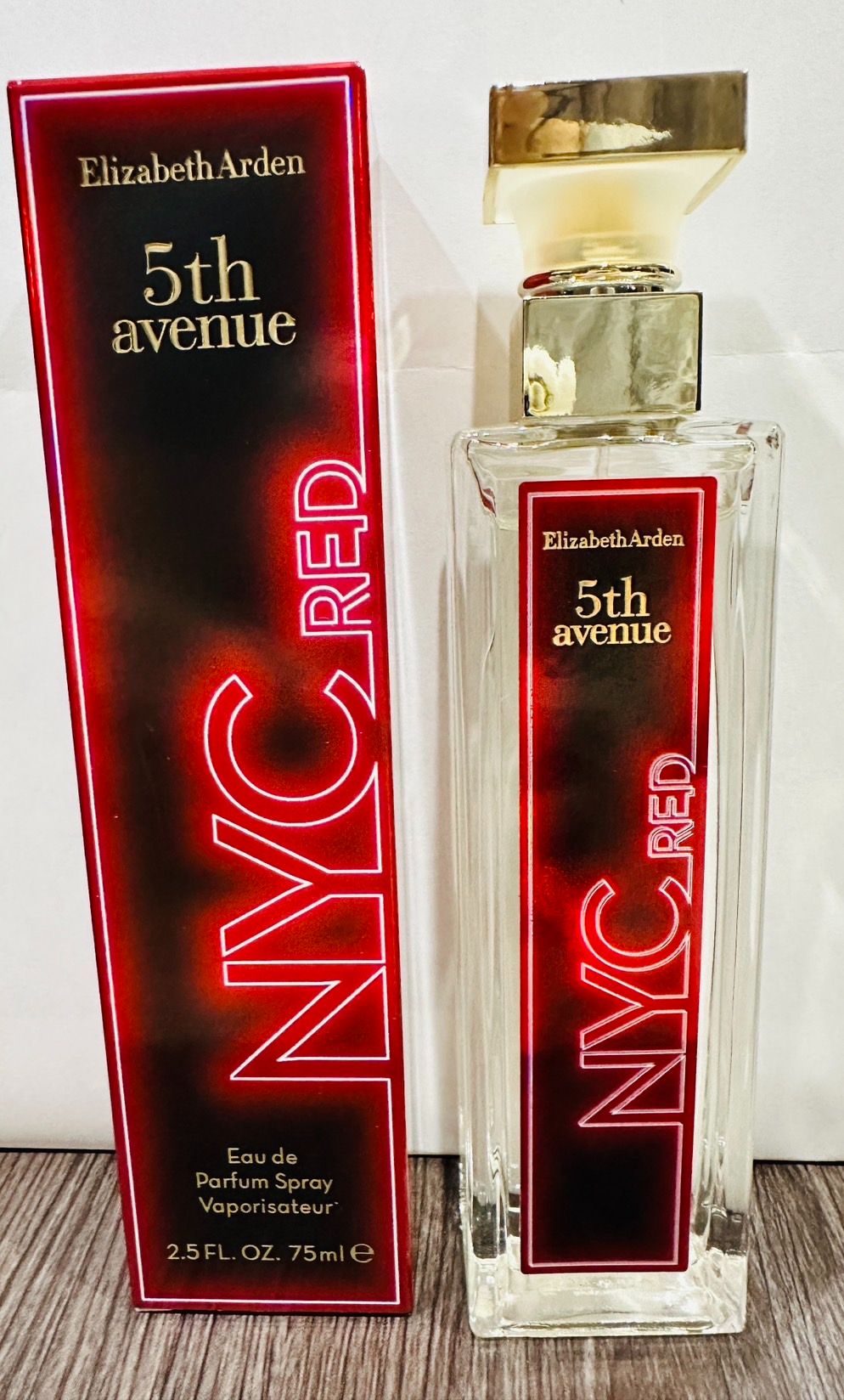 [香水] 伊莉莎白雅頓 | 第五大道NYC紅色淡香精 | 75ml