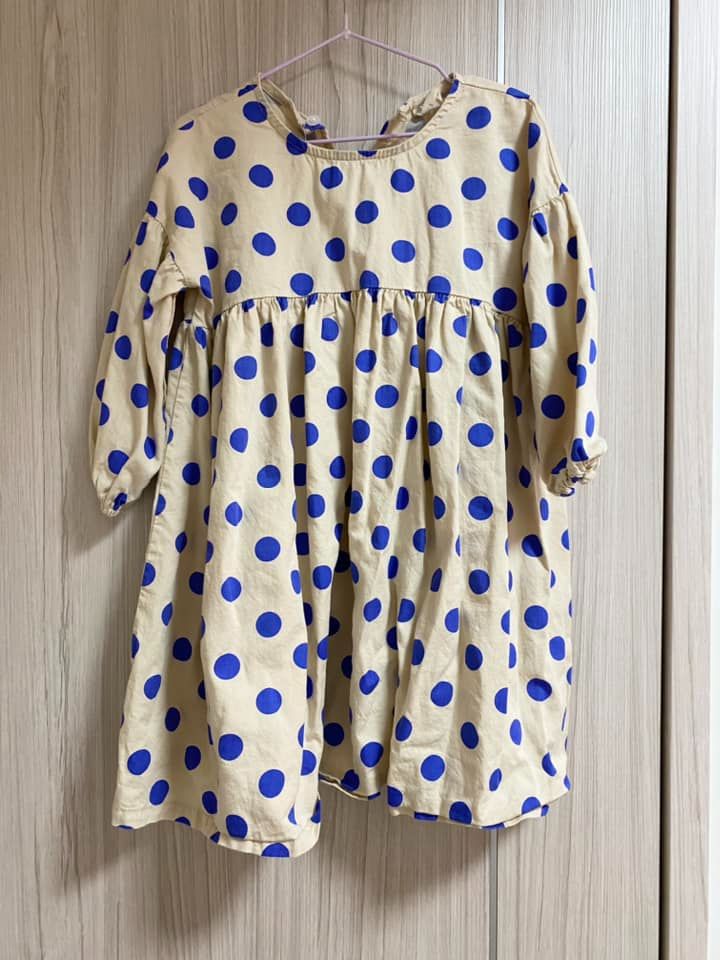 韓國 二手圓點洋裝寬鬆風格 （建議85-95）