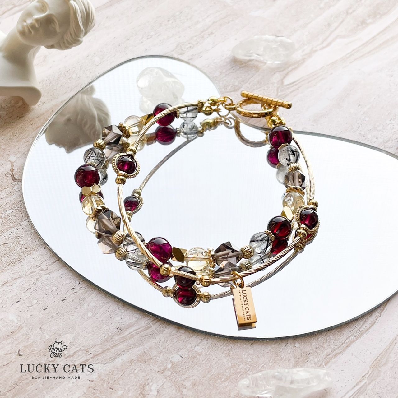Lucky Cats 璐比女王二世