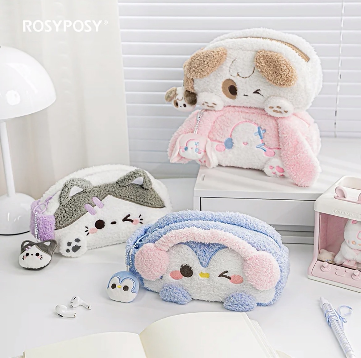 Rosyposy 可愛毛絨大容量鉛筆盒痛包（含旁邊可愛小吊飾）