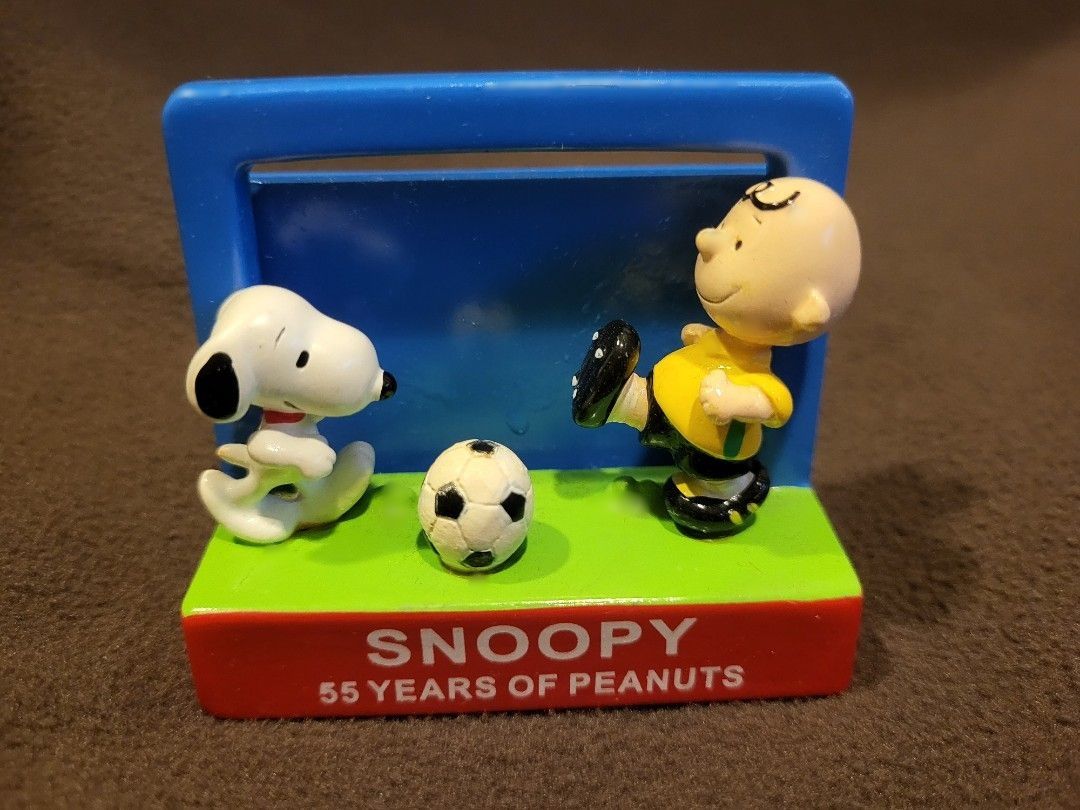 （snoopy） 史努比＆查理布朗踢足球