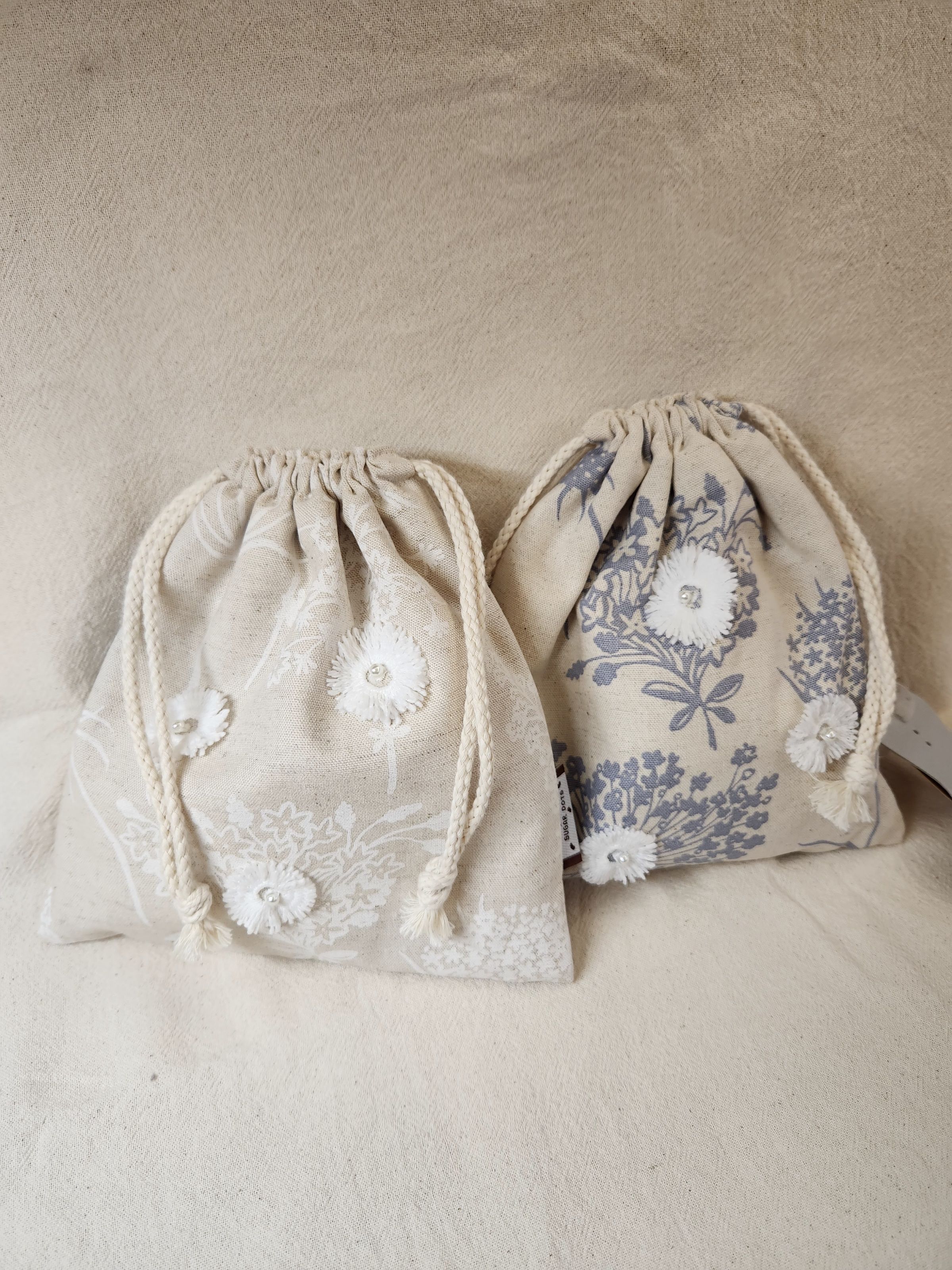 花草棉麻刺繡束口袋