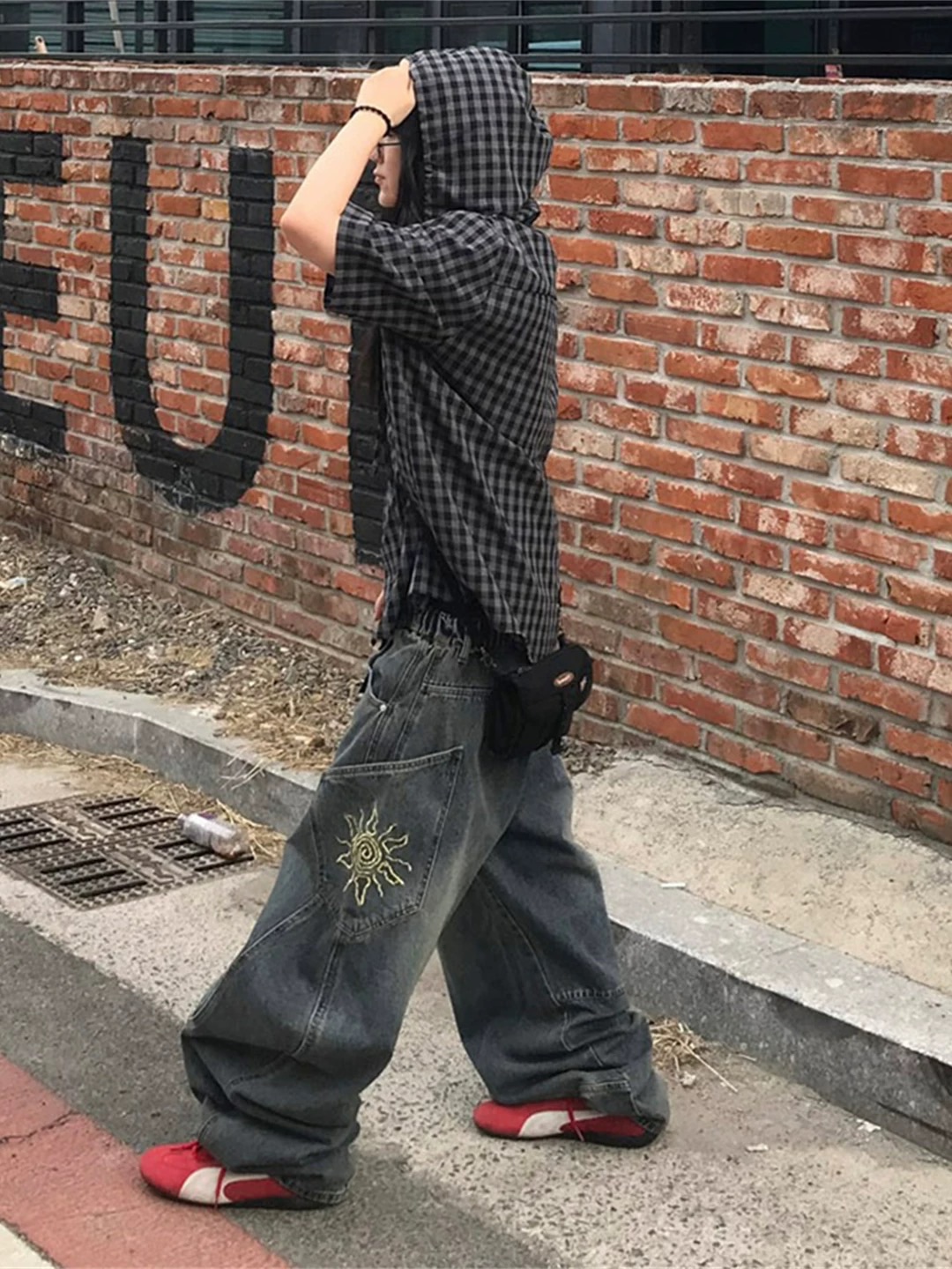 UNISEX🇰🇷刺繡太陽工裝牛仔褲 男女同款
