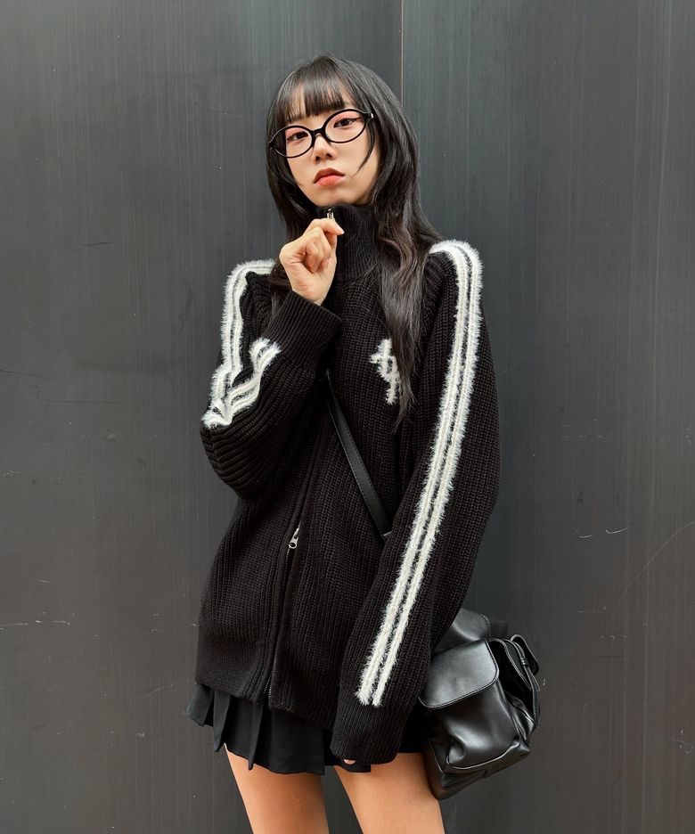 LEATHERY 레글런 트랙 니트 집업