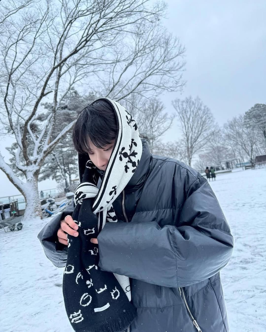 金雲鶴同款 Slowacid 圍巾