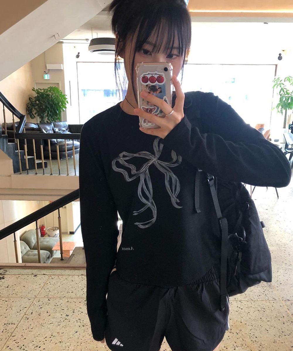 Ames worldwide RIBBON GRAPHIC LS TEE