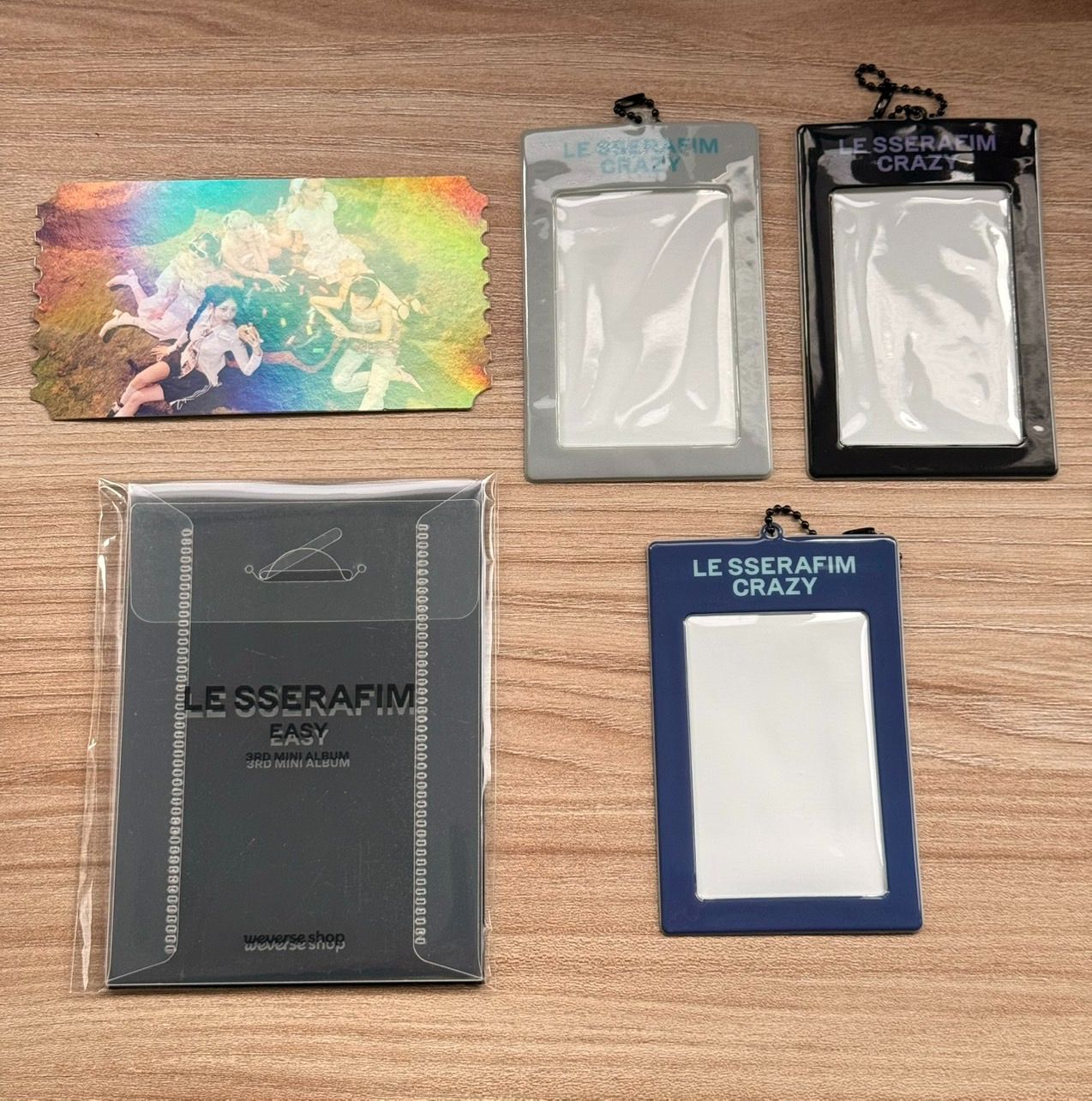CRAZY Weverse 特典（票卡+卡套*3+透明資料袋）