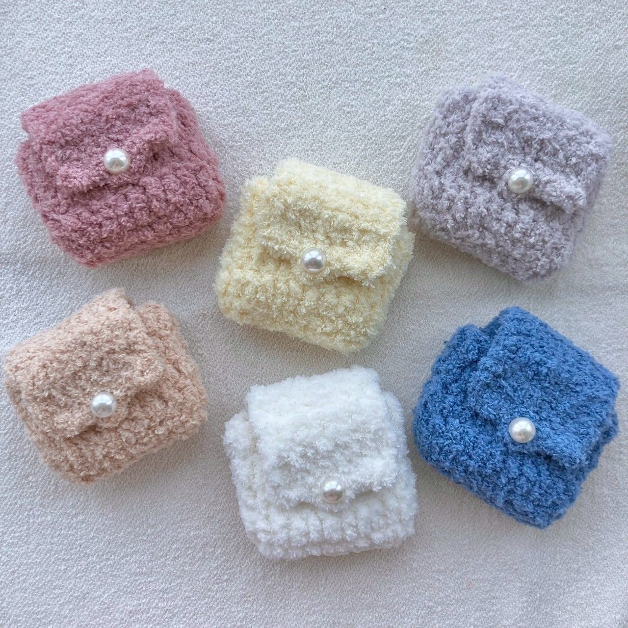 【現貨-針織手作】 珍珠毛絨絨耳機收納包 / Airpods保護包保護套 / 藍牙耳機包 / 蘋果耳機套