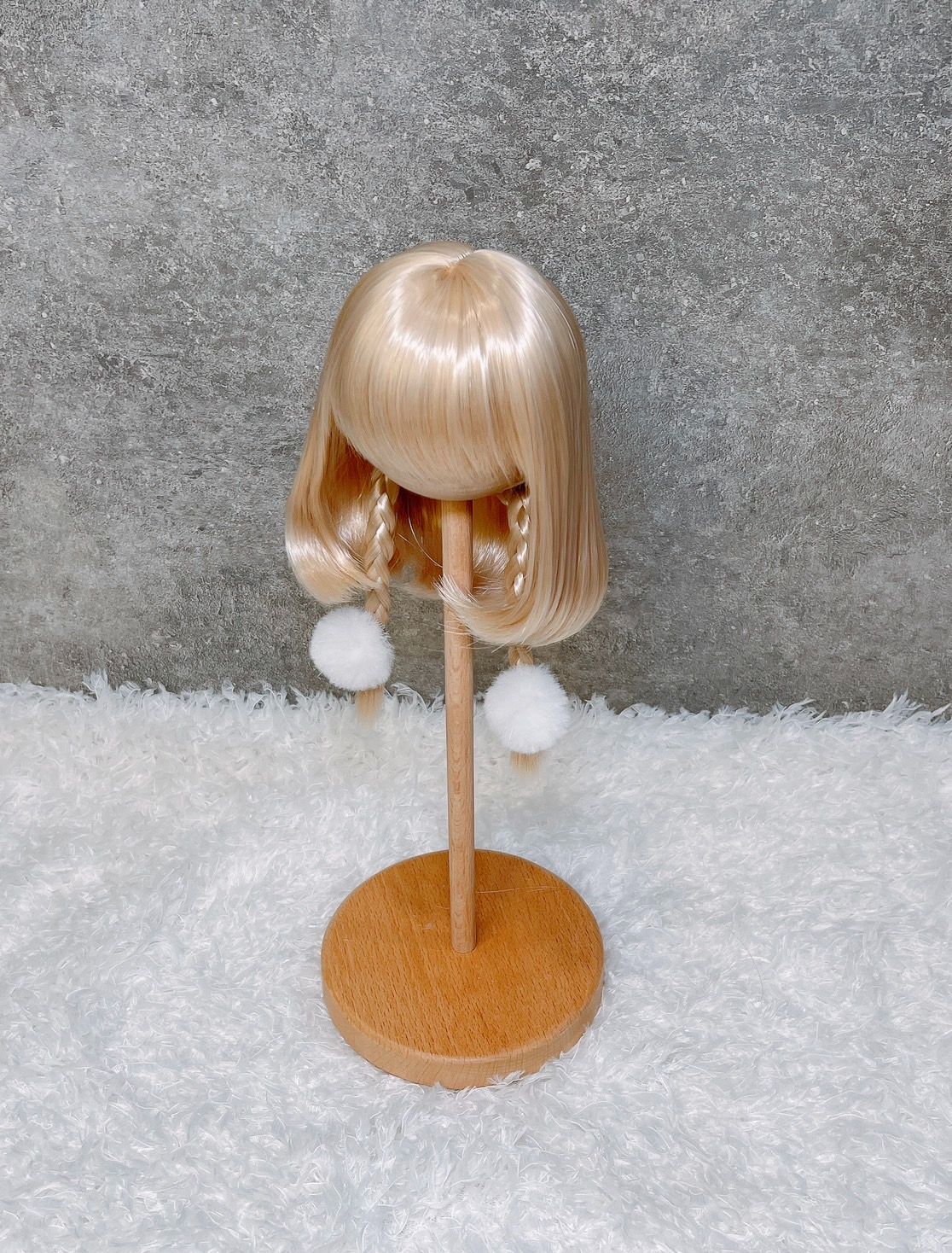 Luna Wigs C46