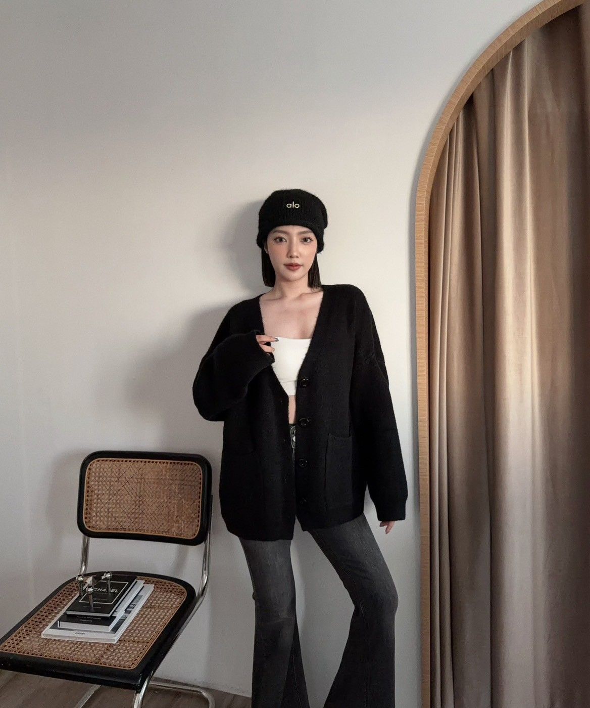 0108（黑、杏、深咖）厚磅大口袋長版針織