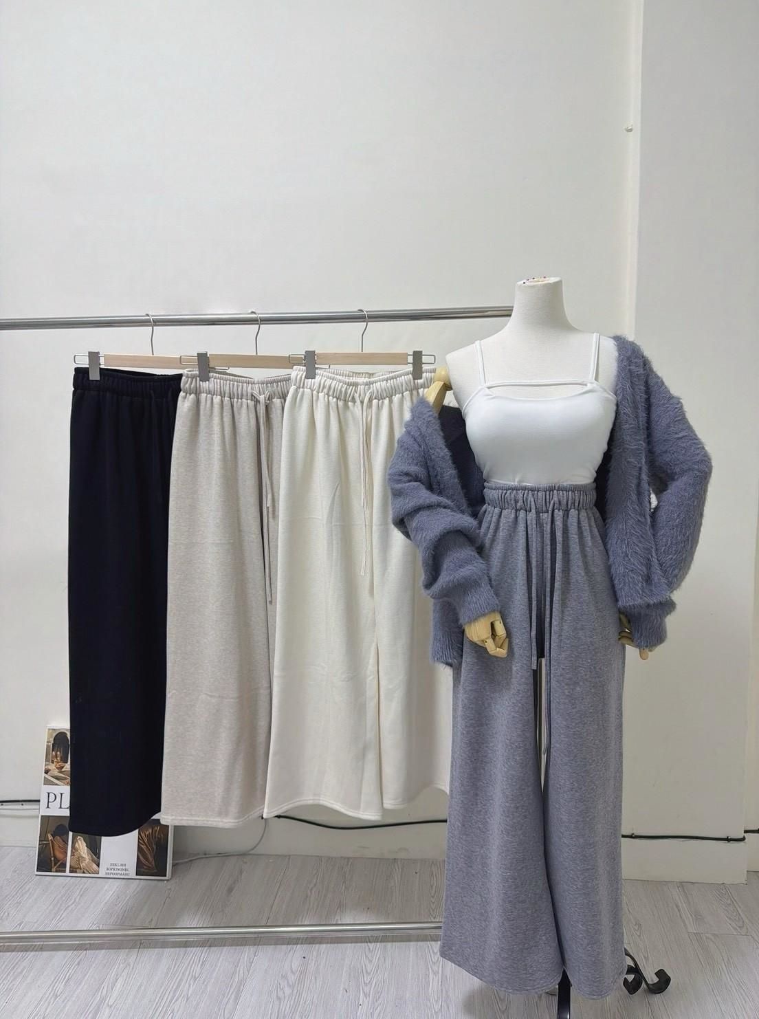 29029（黑）暖呼呼羊絨落地寬褲