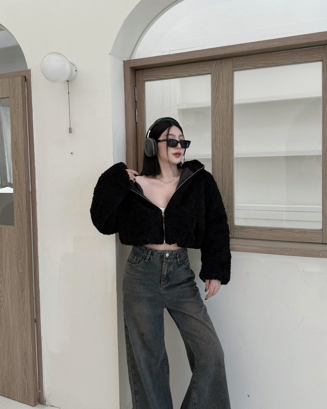 8803（黑）暖情冬日｜拉鏈連帽羊羔毛短版外套